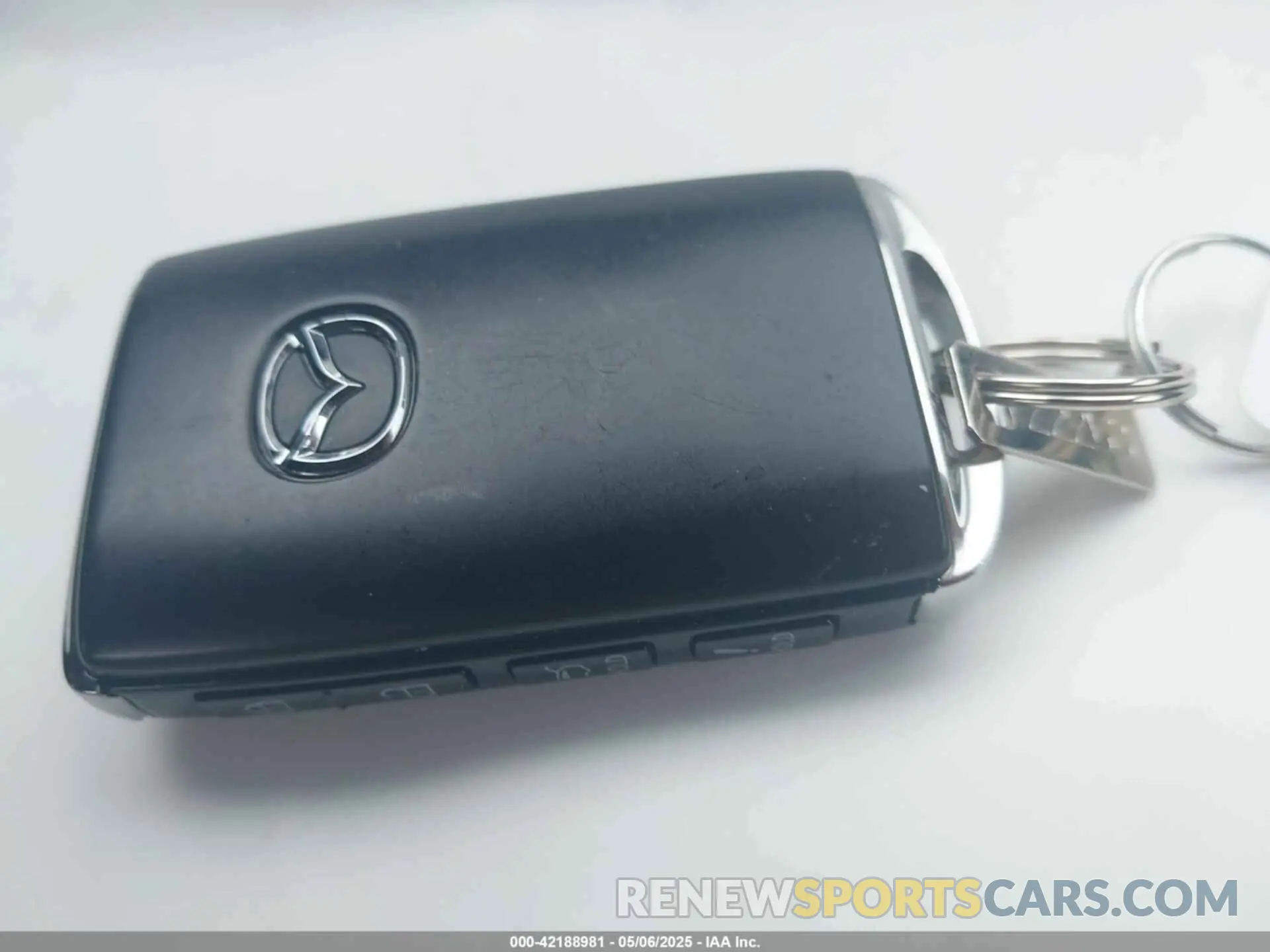 11 Photograph of a damaged car JM3TCBCY8L0400787 MAZDA CX-9 2020