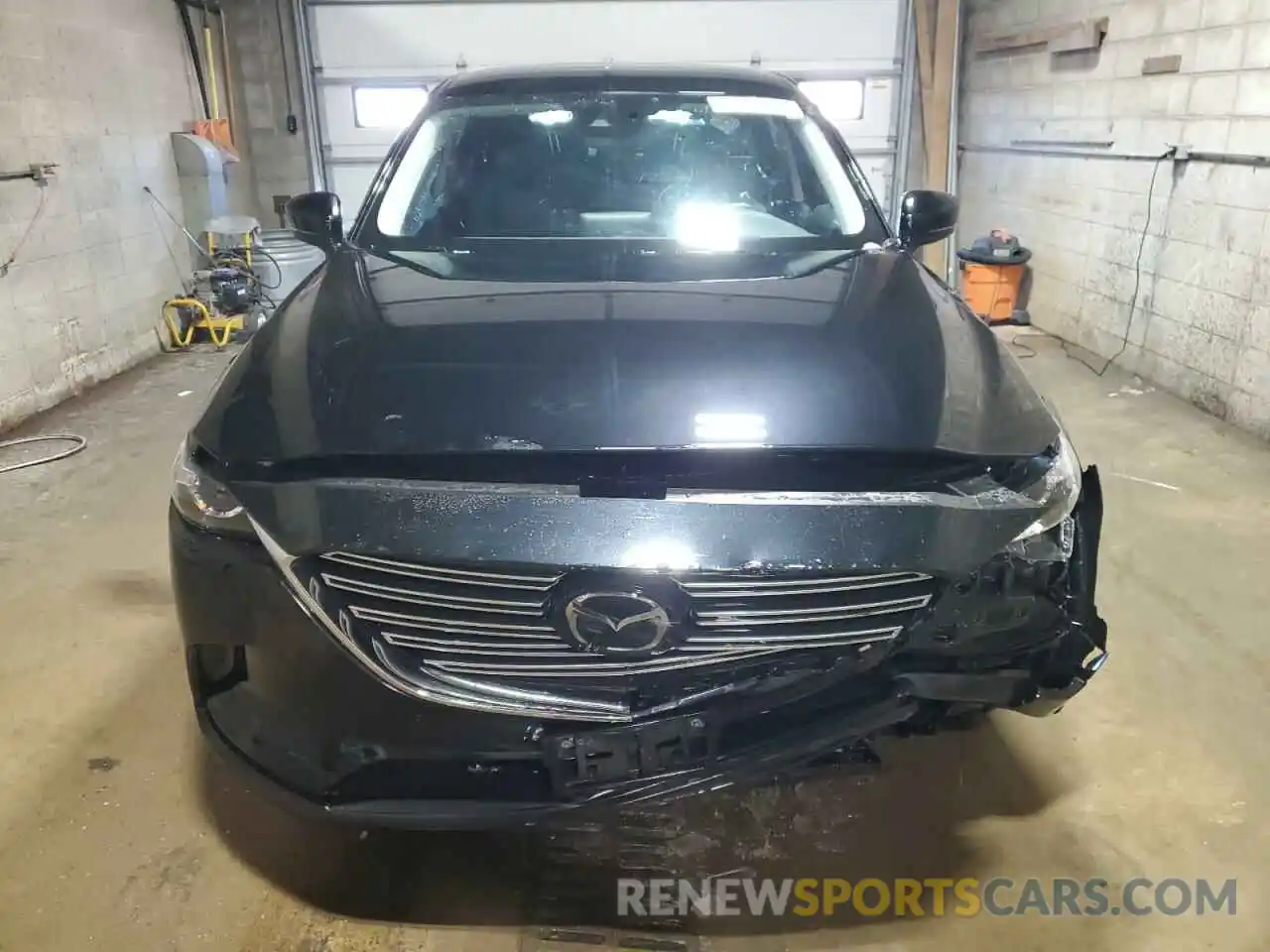 5 Photograph of a damaged car JM3TCBCY9L0404816 MAZDA CX-9 2020