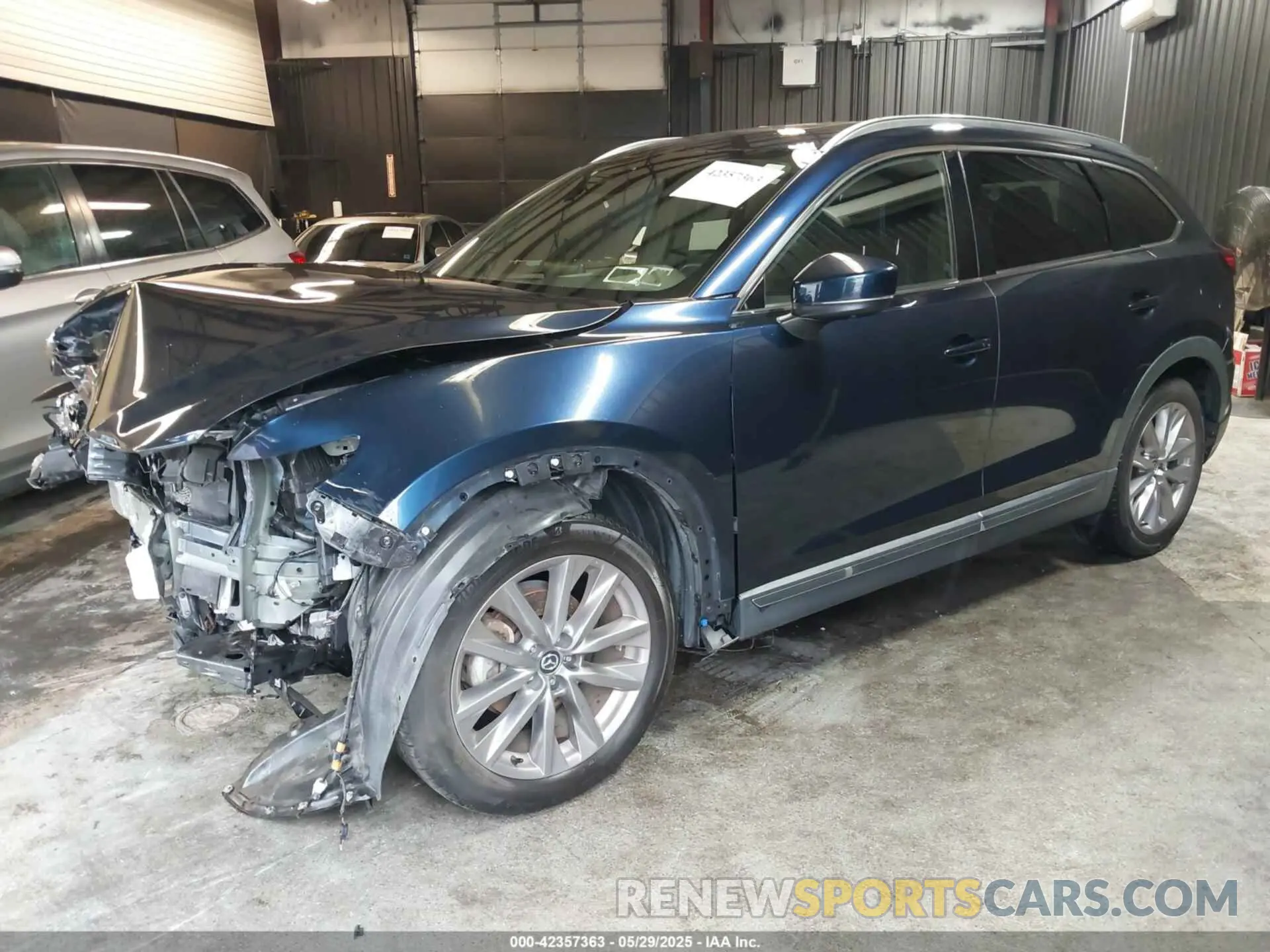 2 Photograph of a damaged car JM3TCBDY4L0403376 MAZDA CX-9 2020
