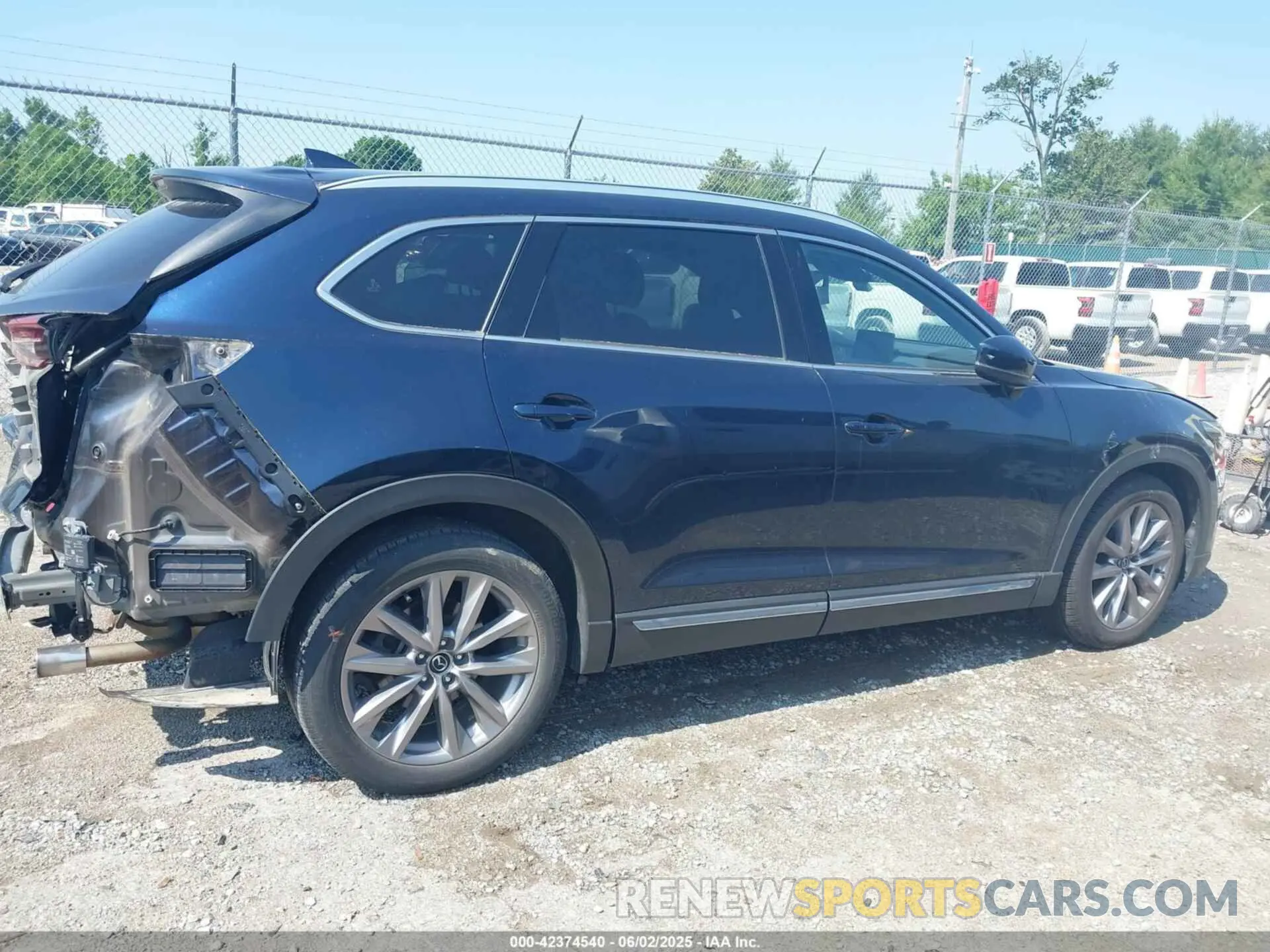 13 Photograph of a damaged car JM3TCBDY6L0411673 MAZDA CX-9 2020
