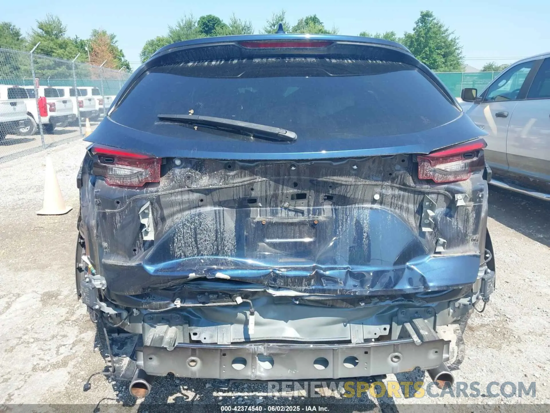 6 Photograph of a damaged car JM3TCBDY6L0411673 MAZDA CX-9 2020