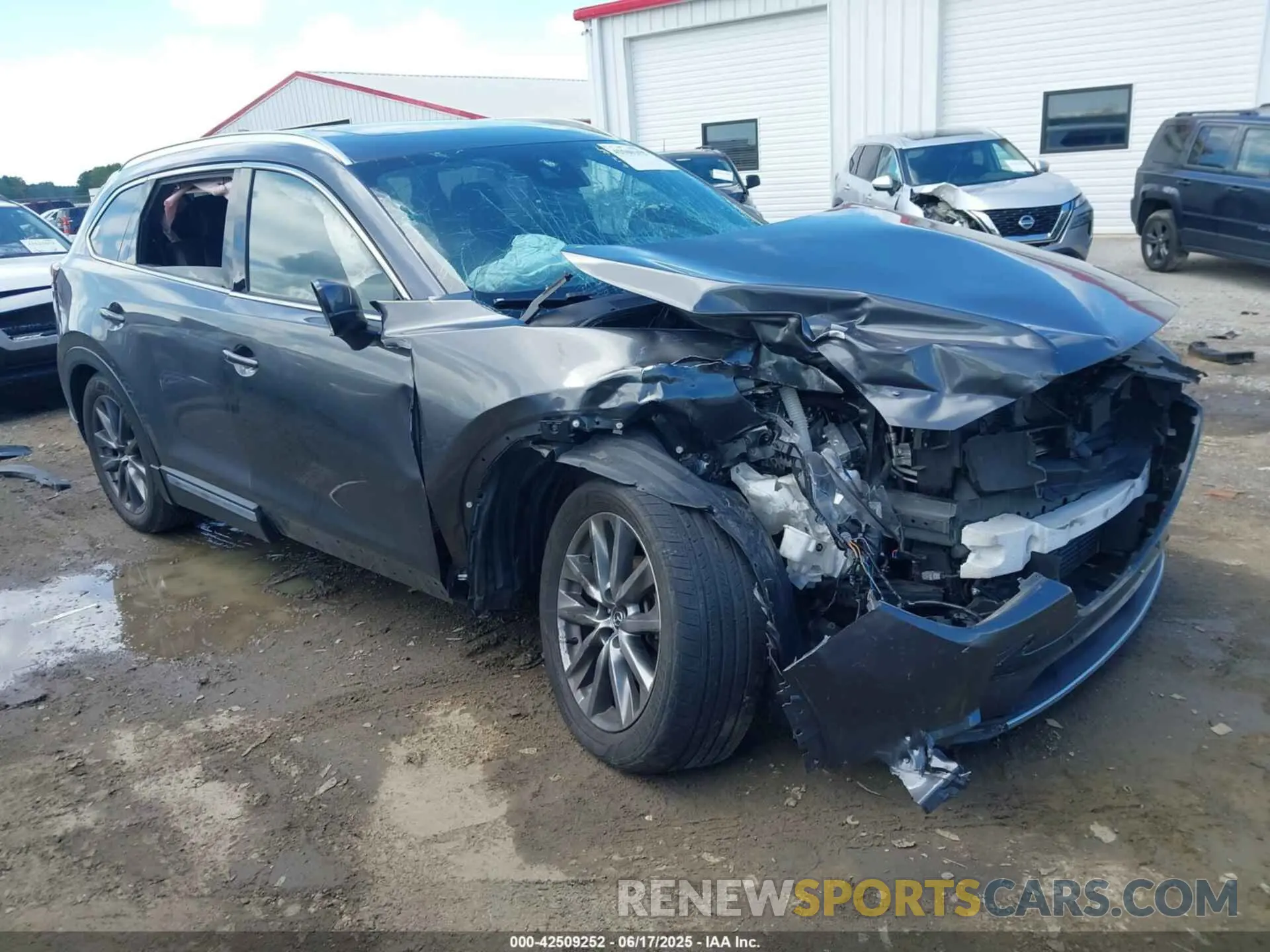 1 Photograph of a damaged car JM3TCBEY4L0401674 MAZDA CX-9 2020