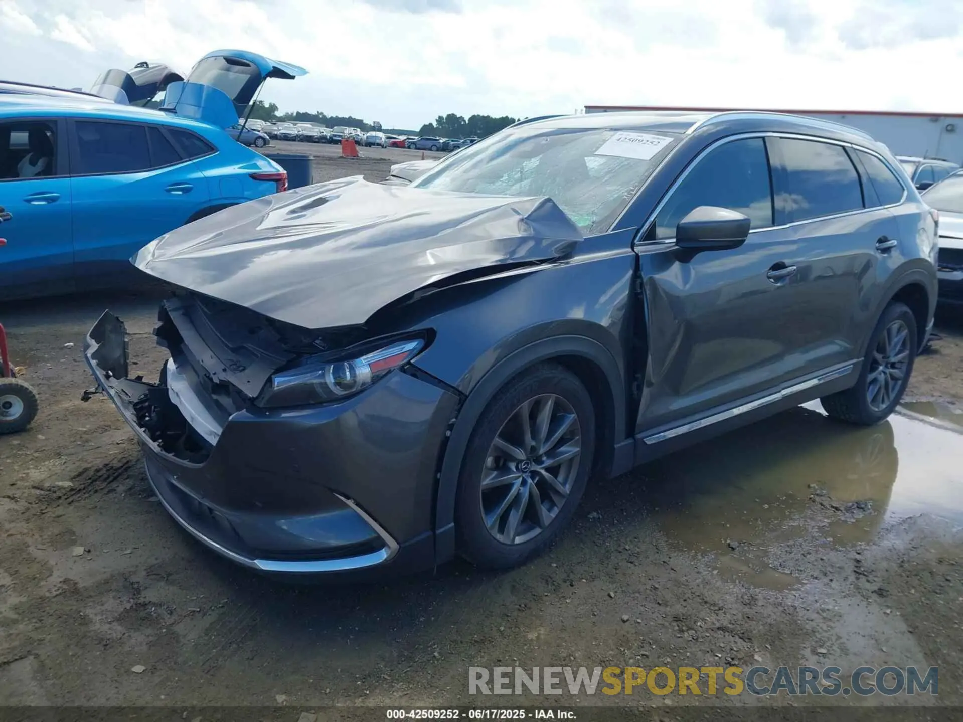 2 Photograph of a damaged car JM3TCBEY4L0401674 MAZDA CX-9 2020
