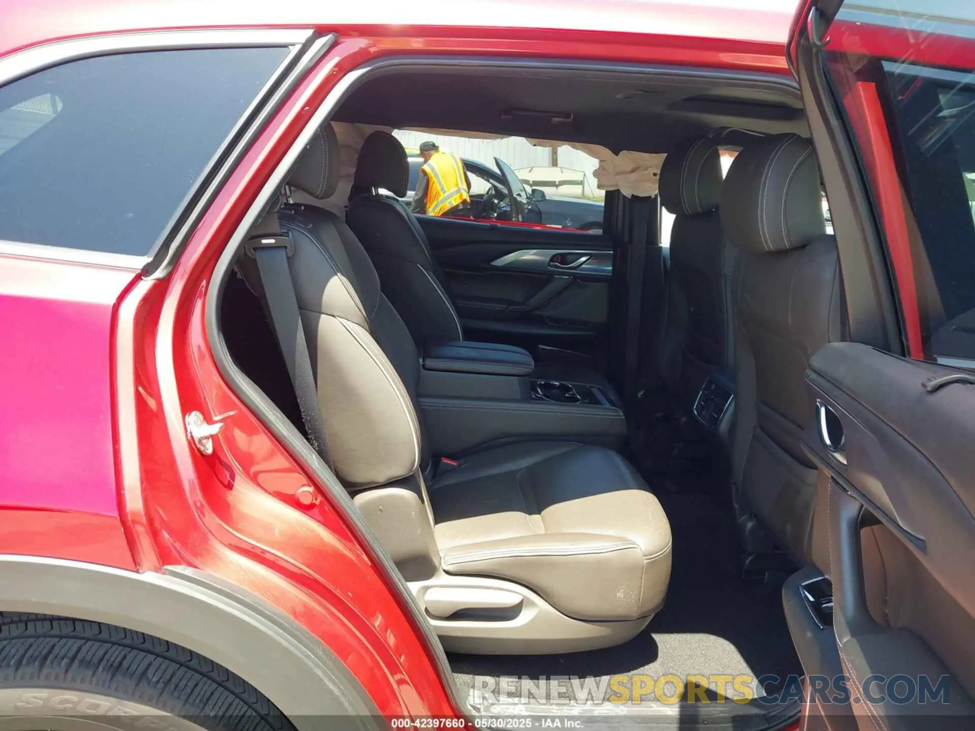 8 Photograph of a damaged car JM3TCBEY7L0406190 MAZDA CX-9 2020