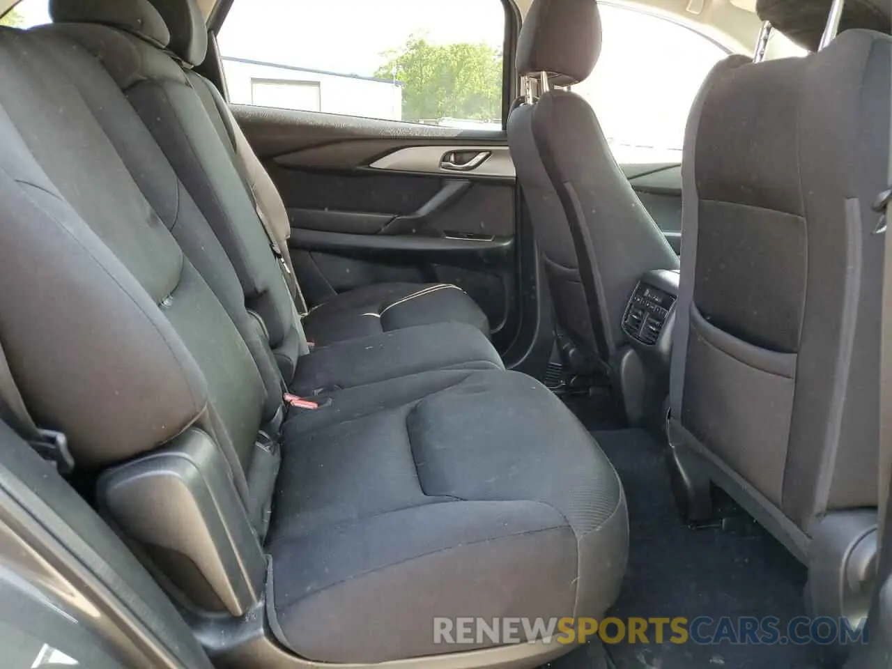 11 Photograph of a damaged car JM3TCABY3M0501927 MAZDA CX-9 2021