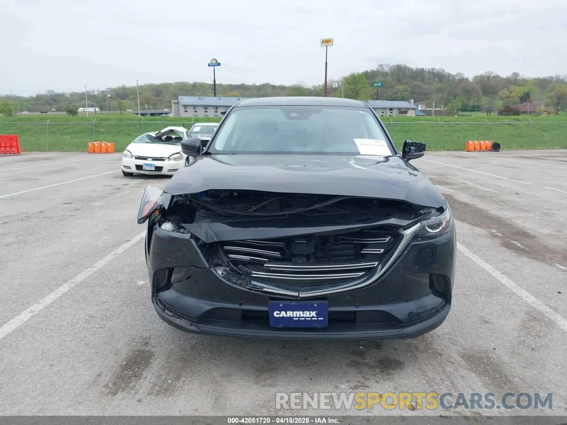 12 Photograph of a damaged car JM3TCACY3M0506561 MAZDA CX-9 2021
