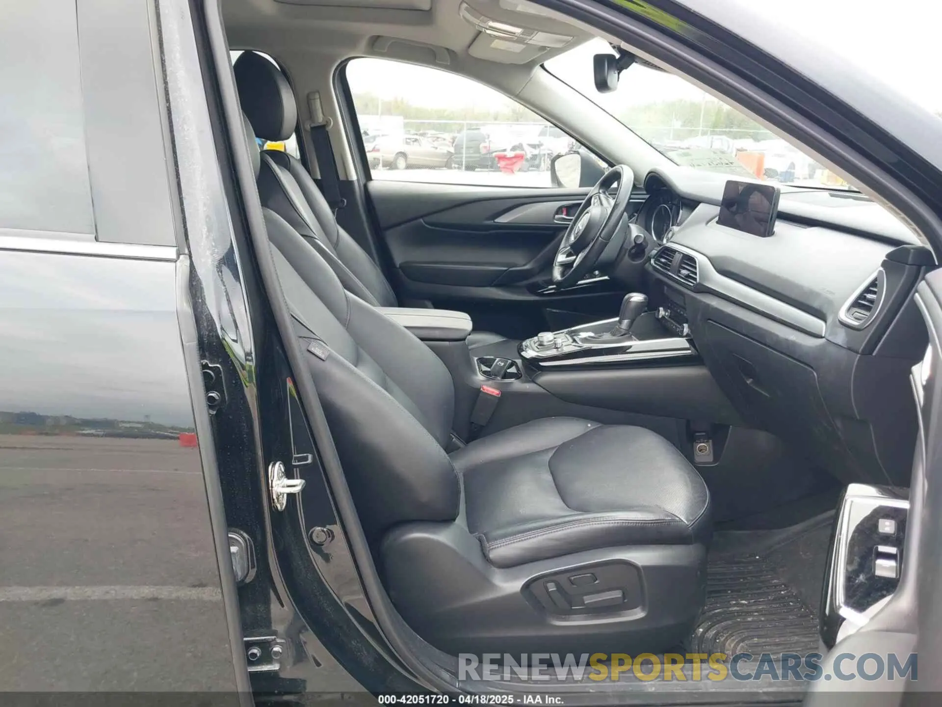 5 Photograph of a damaged car JM3TCACY3M0506561 MAZDA CX-9 2021