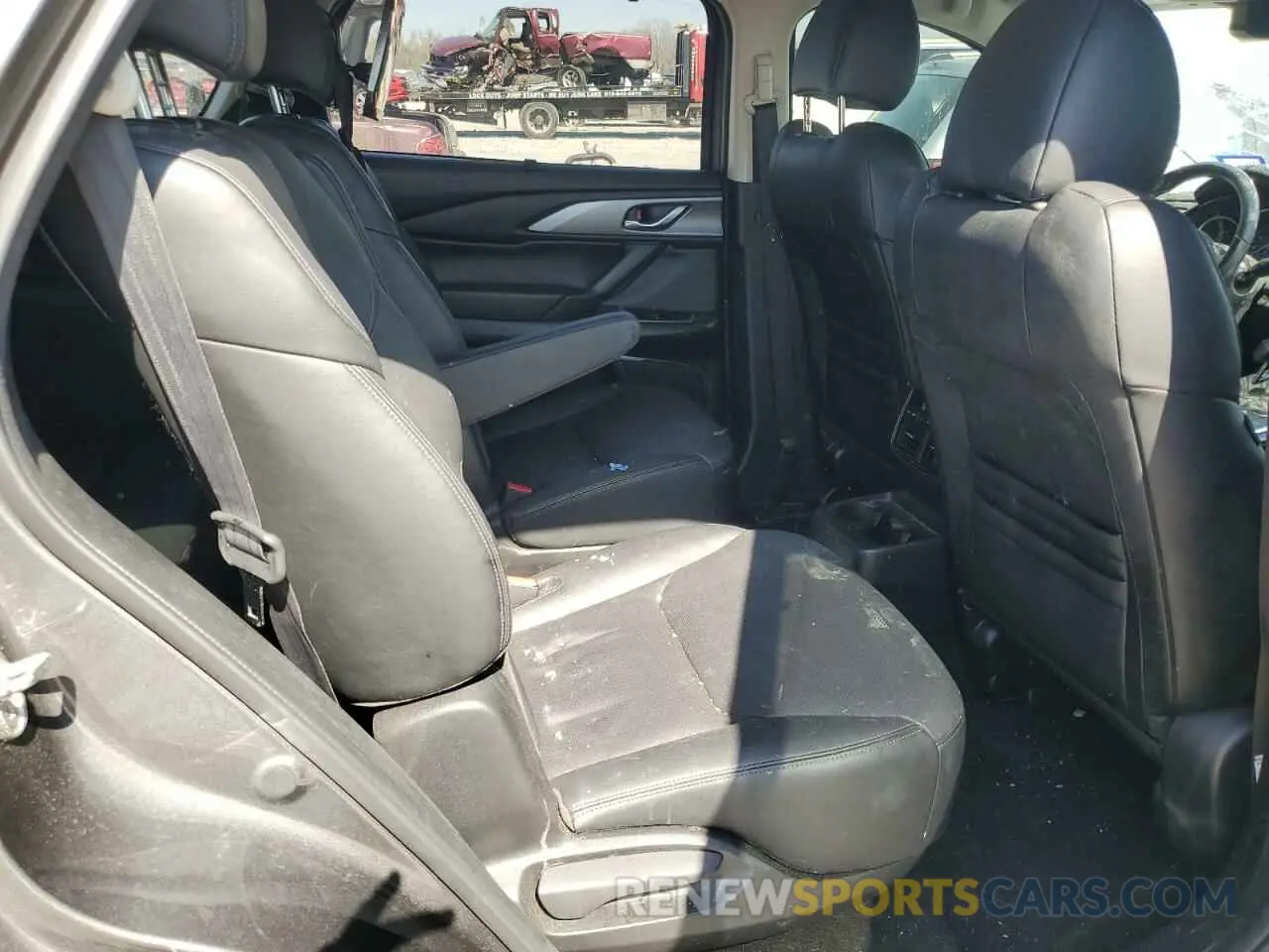 11 Photograph of a damaged car JM3TCACY5M0500924 MAZDA CX-9 2021