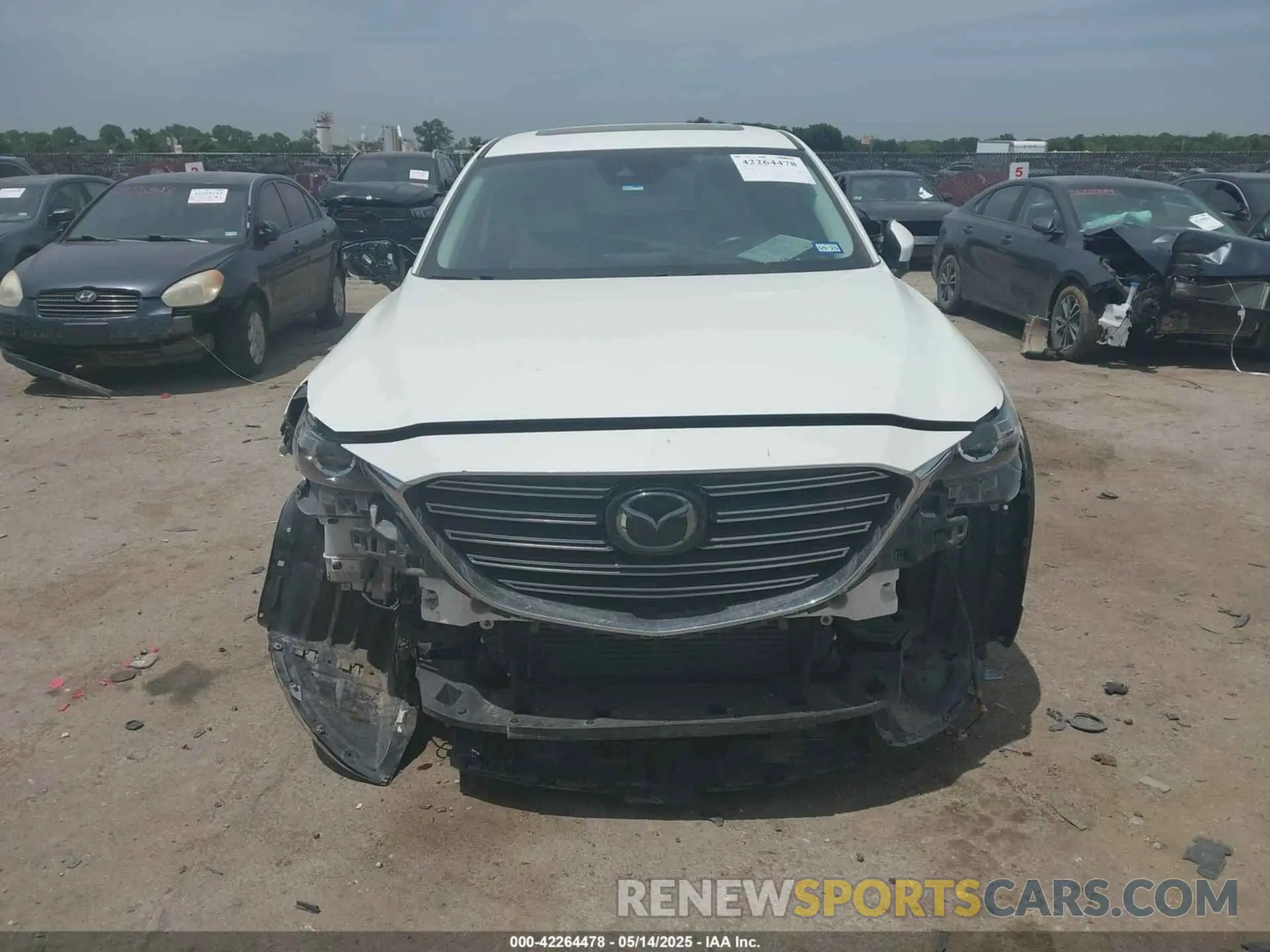 12 Photograph of a damaged car JM3TCACY9M0526376 MAZDA CX-9 2021