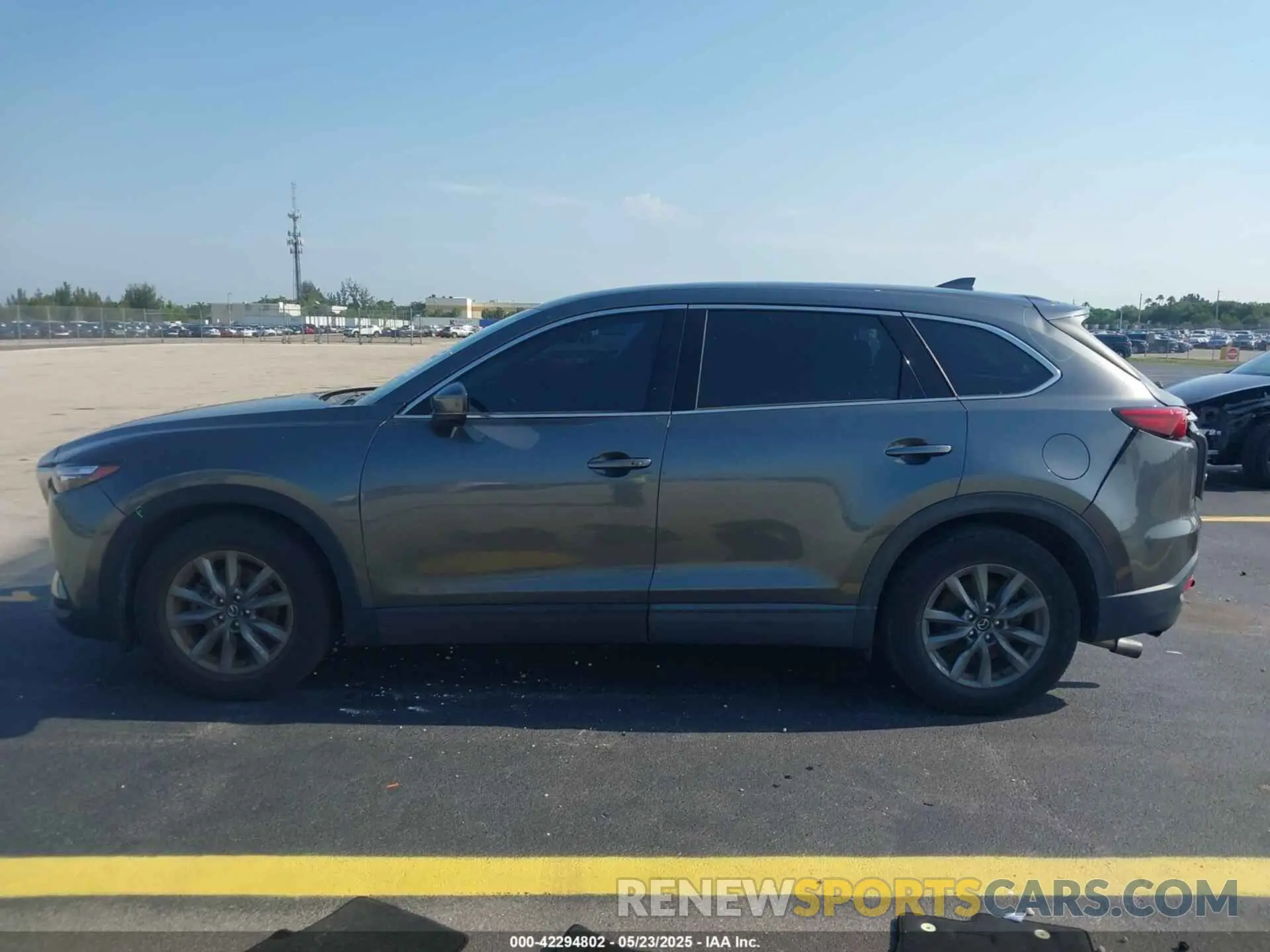 14 Photograph of a damaged car JM3TCACYXM0511613 MAZDA CX-9 2021
