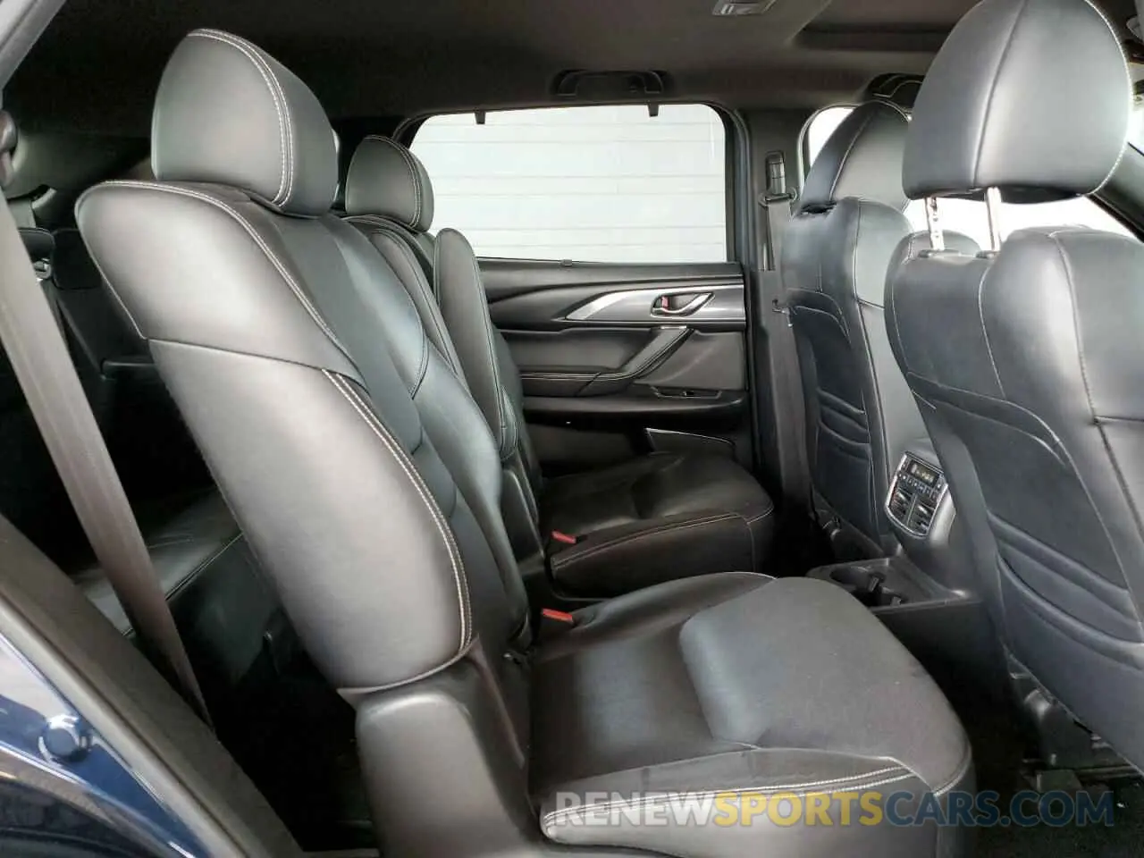 11 Photograph of a damaged car JM3TCADY3M0513086 MAZDA CX-9 2021