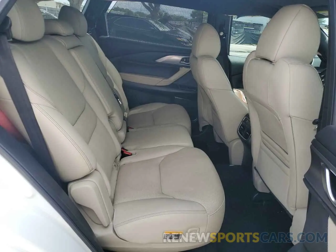 11 Photograph of a damaged car JM3TCADY7M0501717 MAZDA CX-9 2021