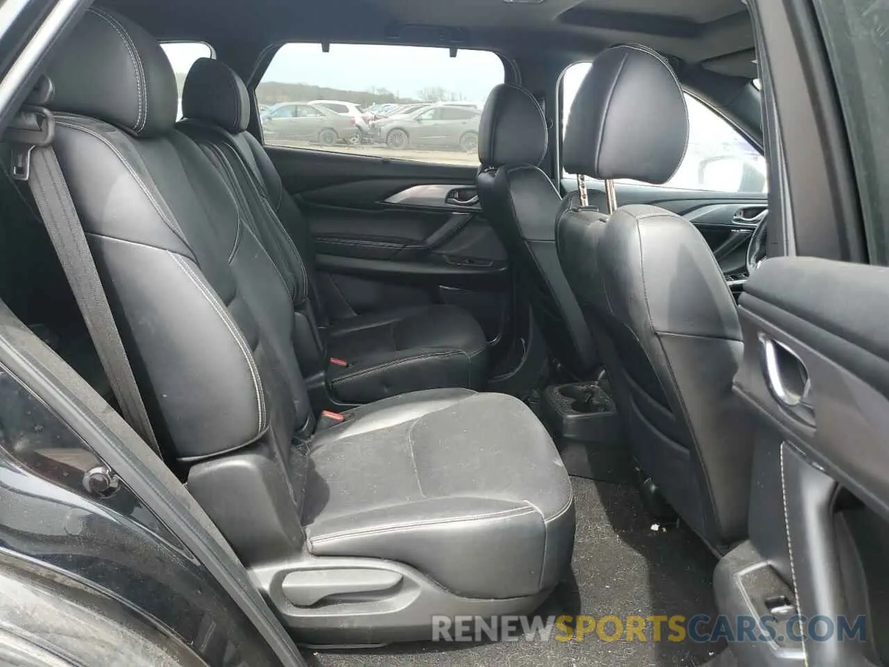 11 Photograph of a damaged car JM3TCADY9M0514372 MAZDA CX-9 2021