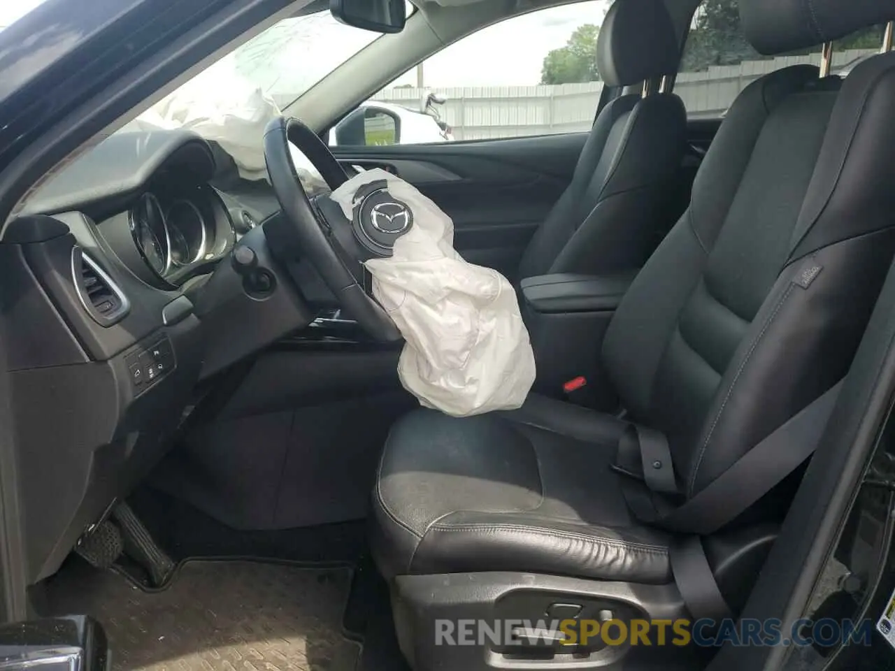 7 Photograph of a damaged car JM3TCBCY1M0502319 MAZDA CX-9 2021