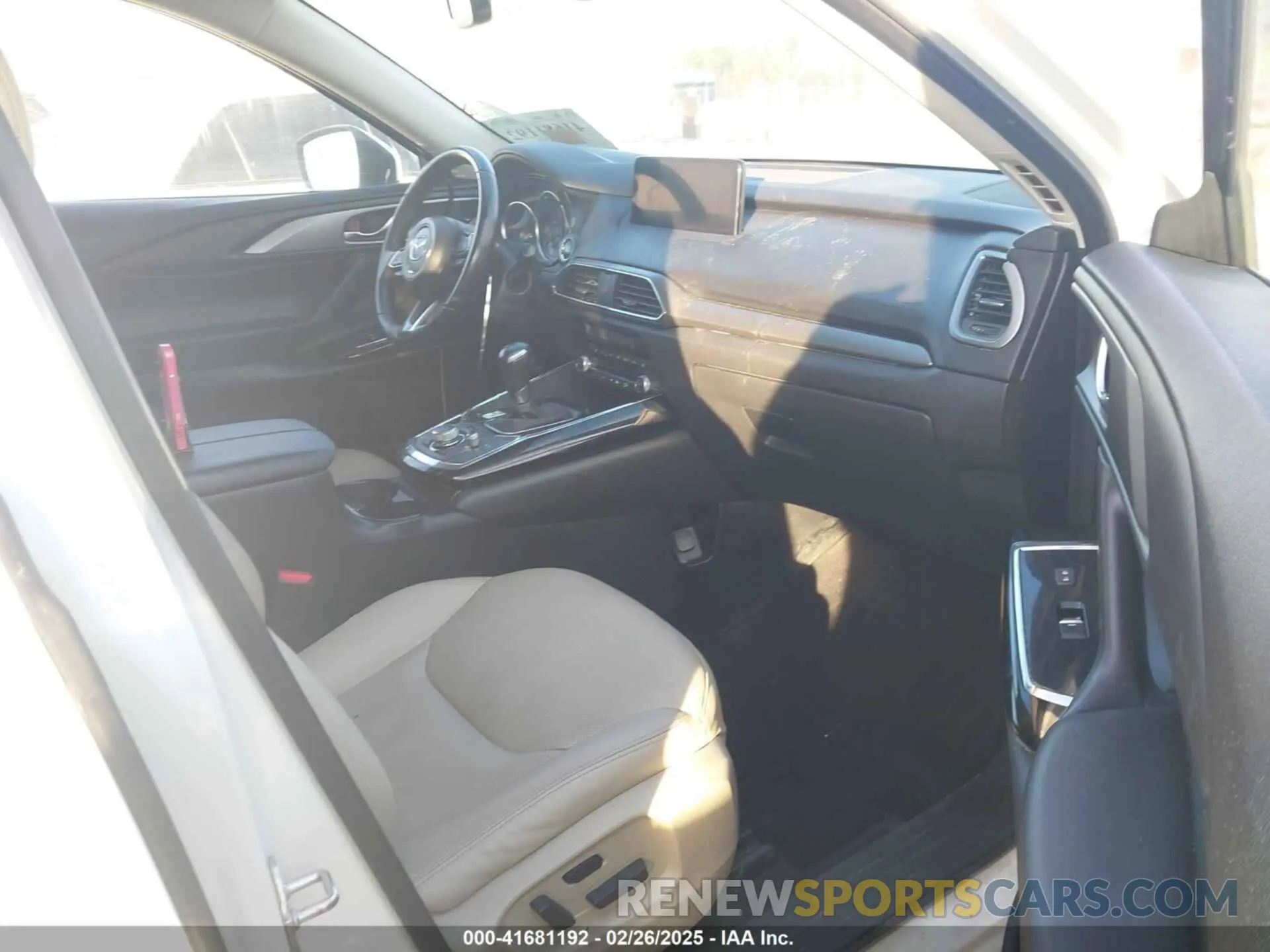 5 Photograph of a damaged car JM3TCBCY1M0507696 MAZDA CX-9 2021