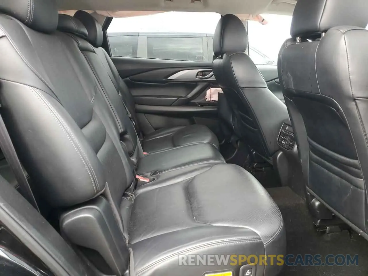 11 Photograph of a damaged car JM3TCBCY4M0506333 MAZDA CX-9 2021