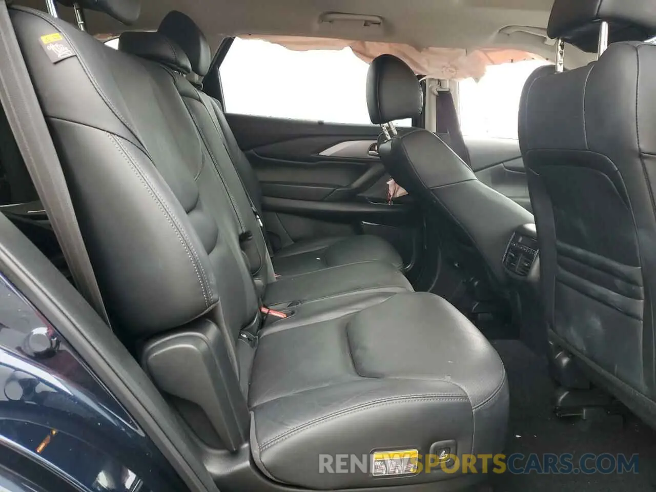 11 Photograph of a damaged car JM3TCBCY4M0534696 MAZDA CX-9 2021