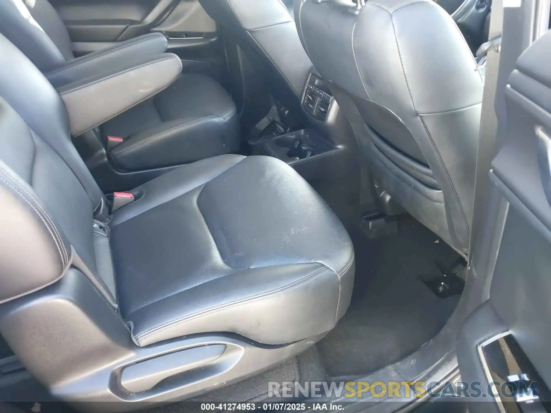 8 Photograph of a damaged car JM3TCBCY6M0509136 MAZDA CX-9 2021