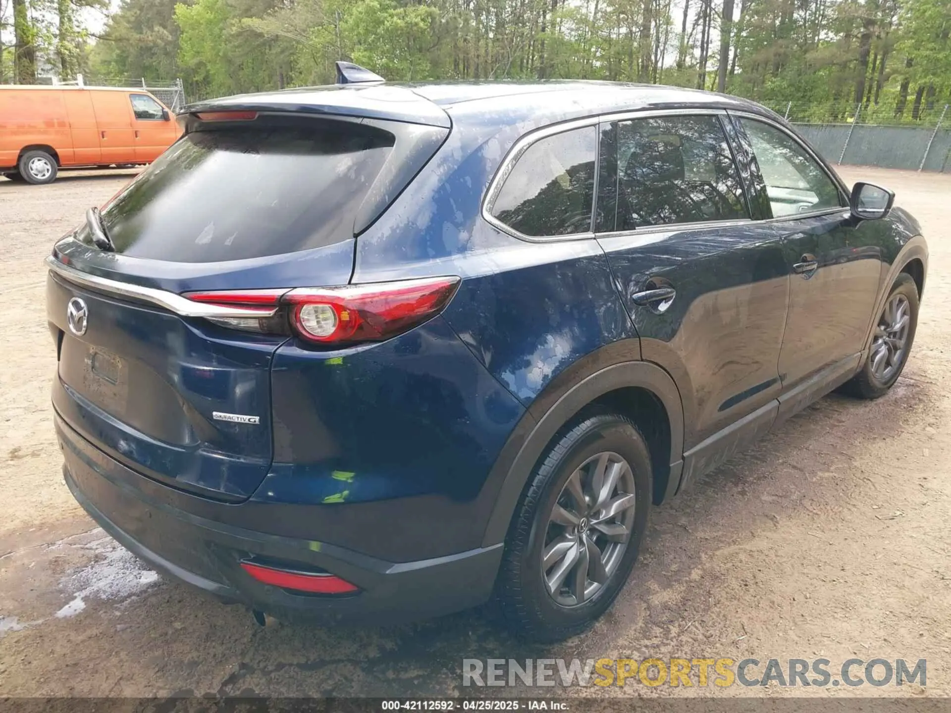 4 Photograph of a damaged car JM3TCBCY8M0541991 MAZDA CX-9 2021