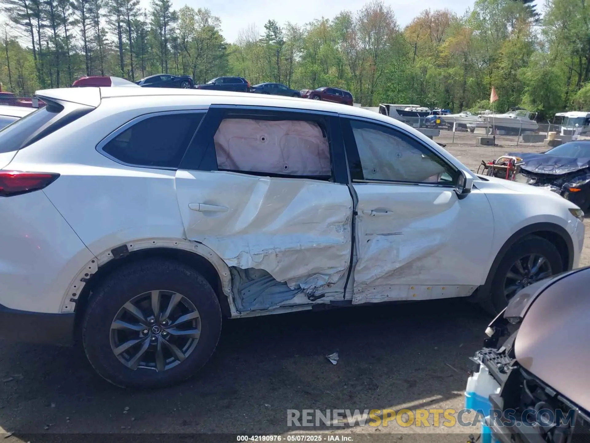 13 Photograph of a damaged car JM3TCBCYXM0521323 MAZDA CX-9 2021