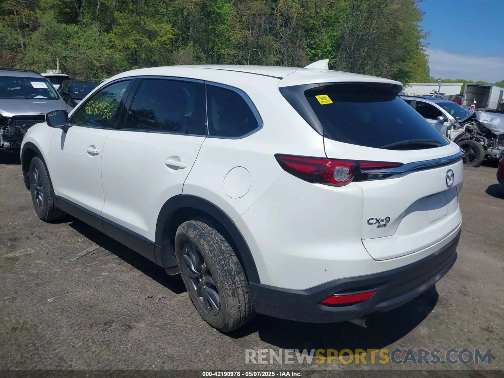 3 Photograph of a damaged car JM3TCBCYXM0521323 MAZDA CX-9 2021
