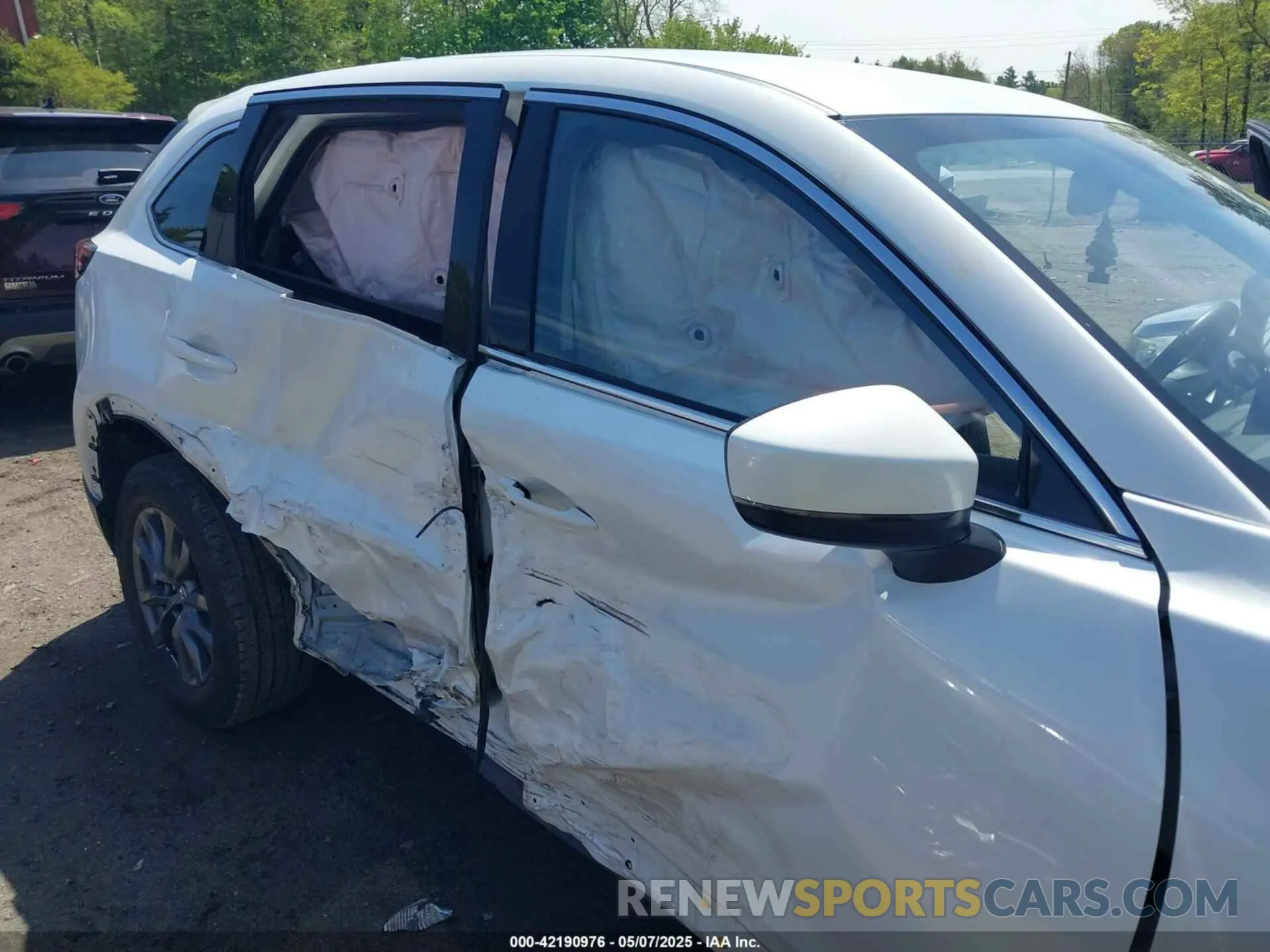 6 Photograph of a damaged car JM3TCBCYXM0521323 MAZDA CX-9 2021