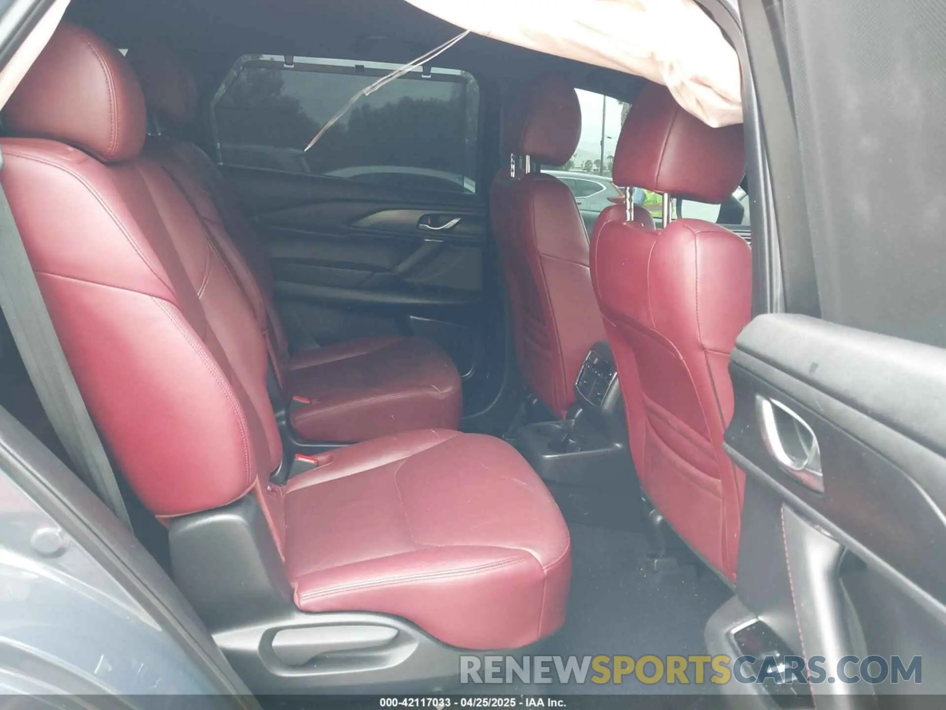 8 Photograph of a damaged car JM3TCBDY0M0538954 MAZDA CX-9 2021