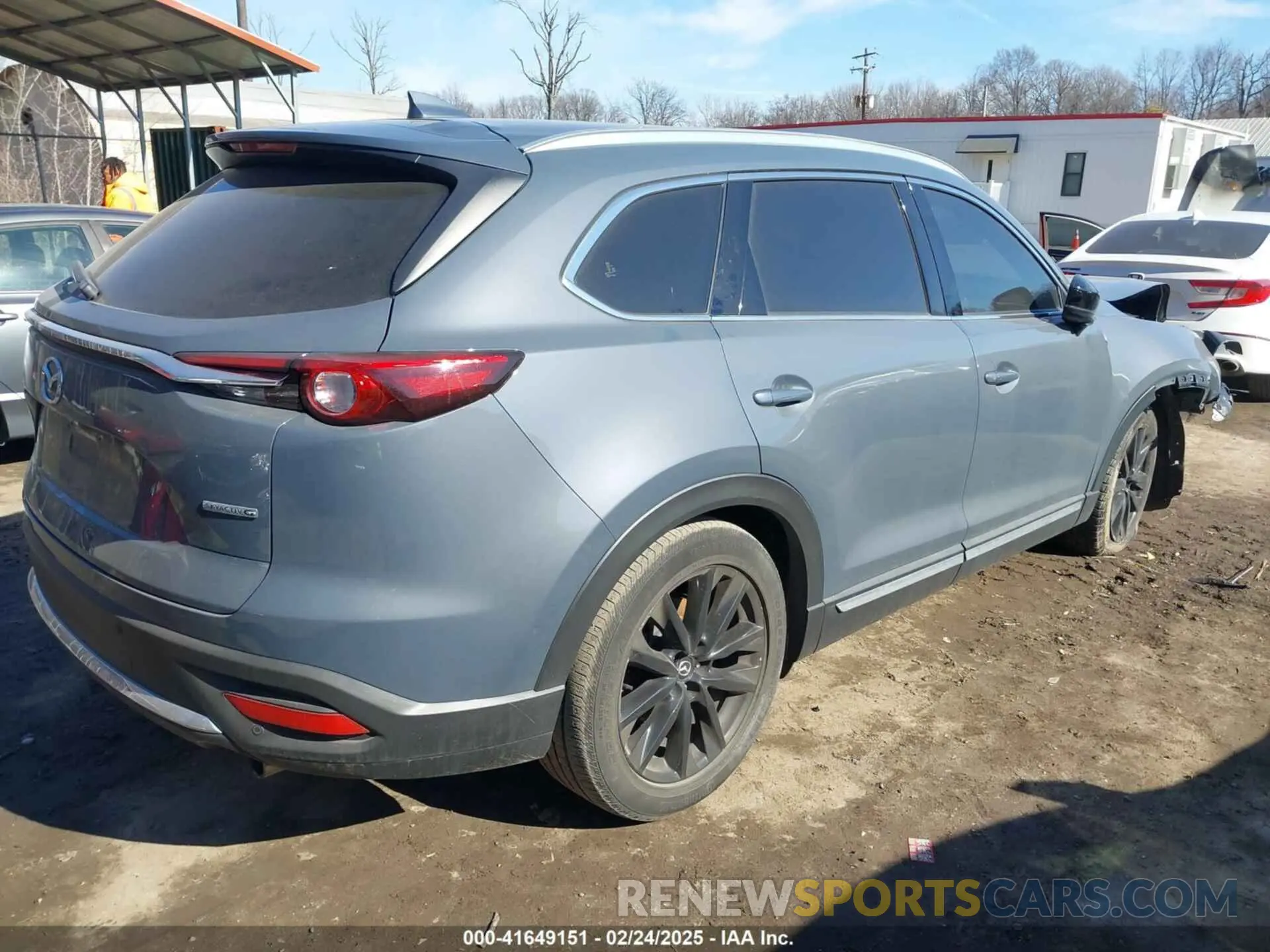 4 Photograph of a damaged car JM3TCBDY1M0505302 MAZDA CX-9 2021