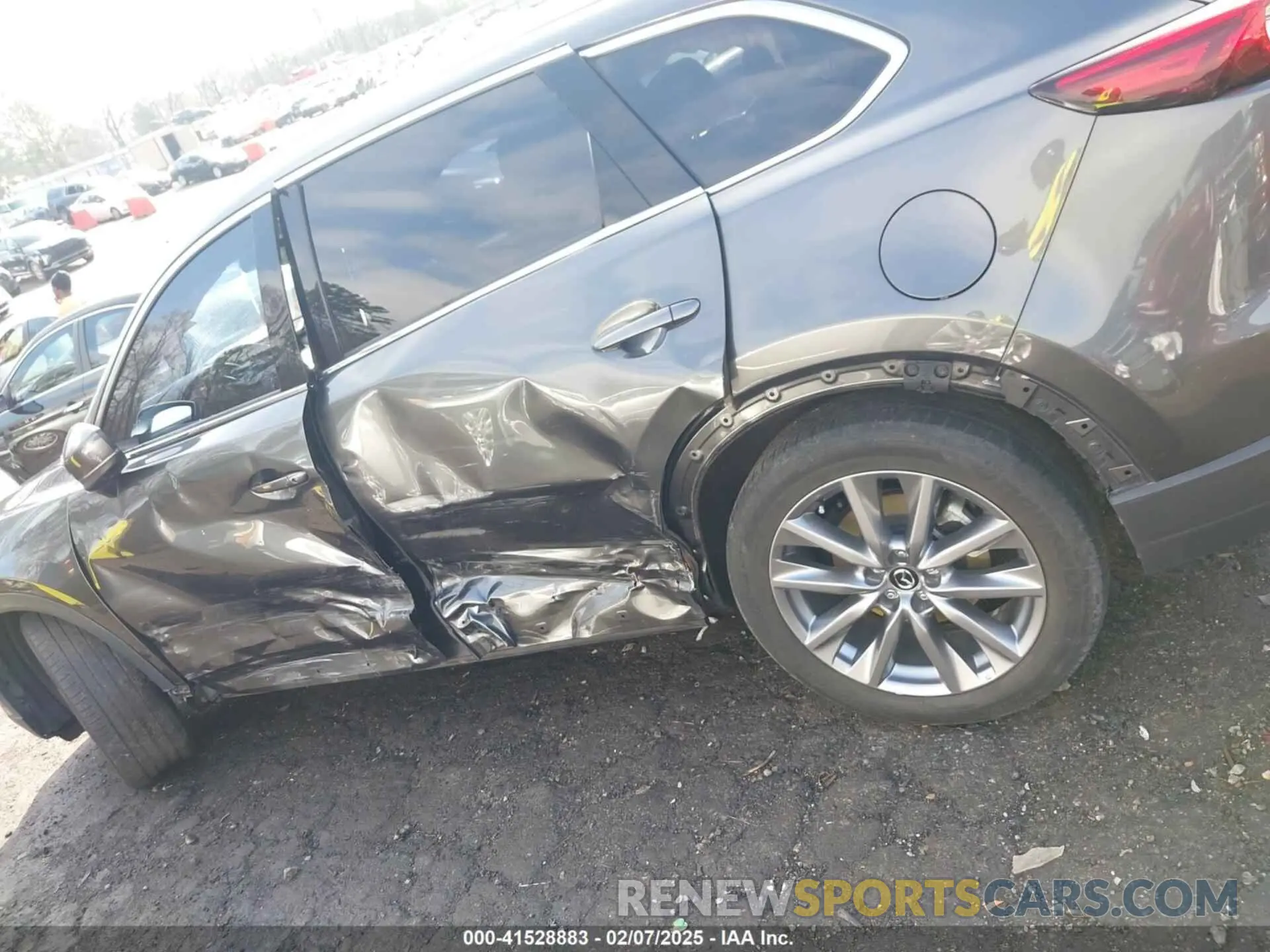15 Photograph of a damaged car JM3TCBDY2M0530967 MAZDA CX-9 2021