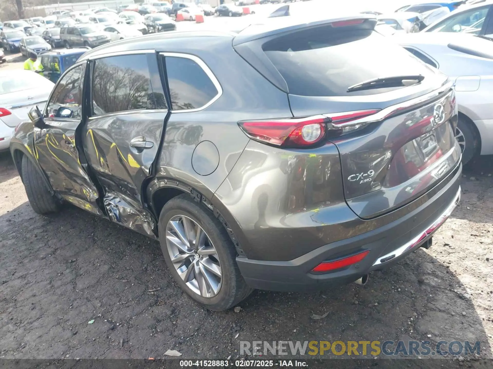 3 Photograph of a damaged car JM3TCBDY2M0530967 MAZDA CX-9 2021