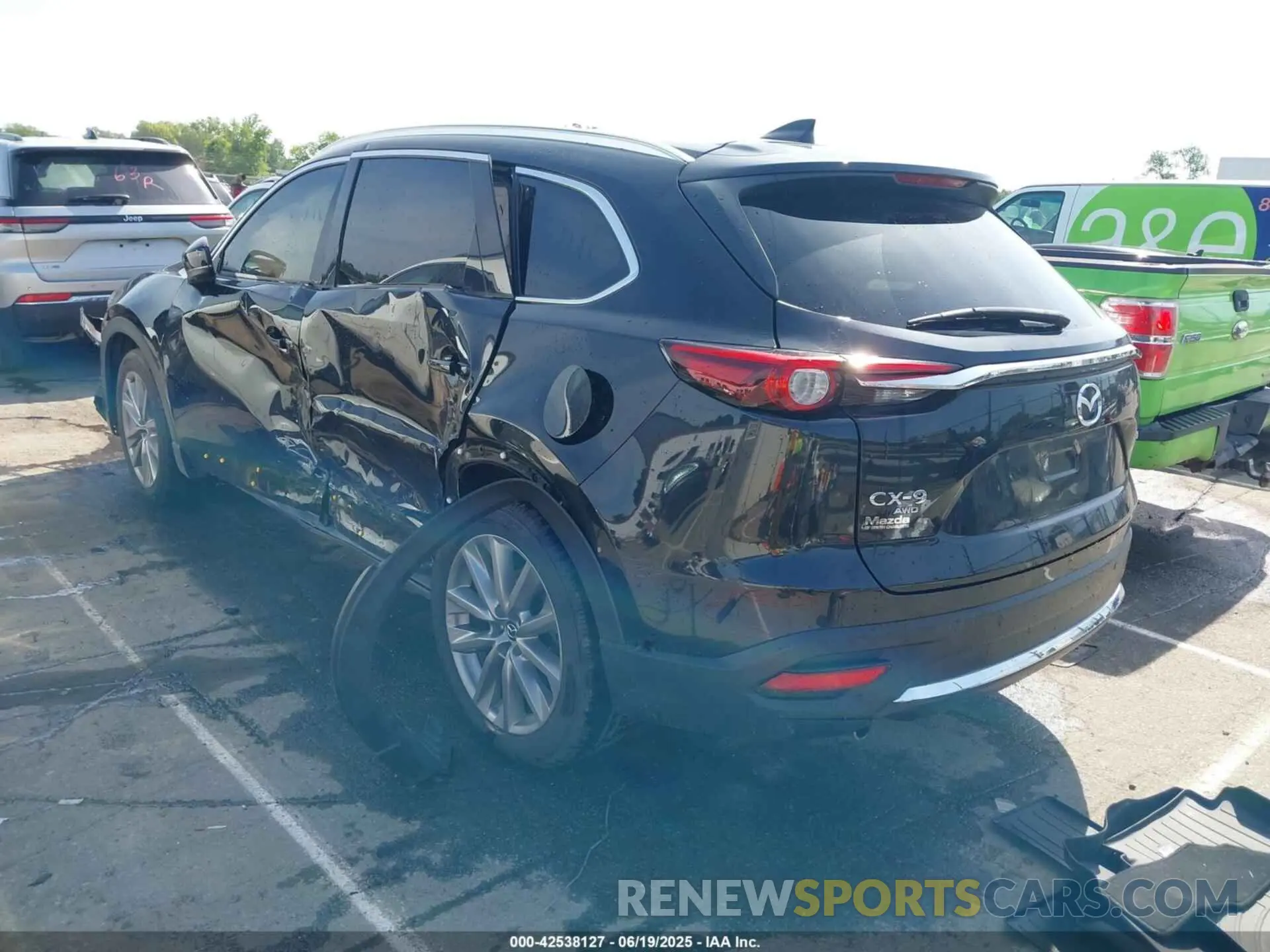 3 Photograph of a damaged car JM3TCBDY3M0524241 MAZDA CX-9 2021
