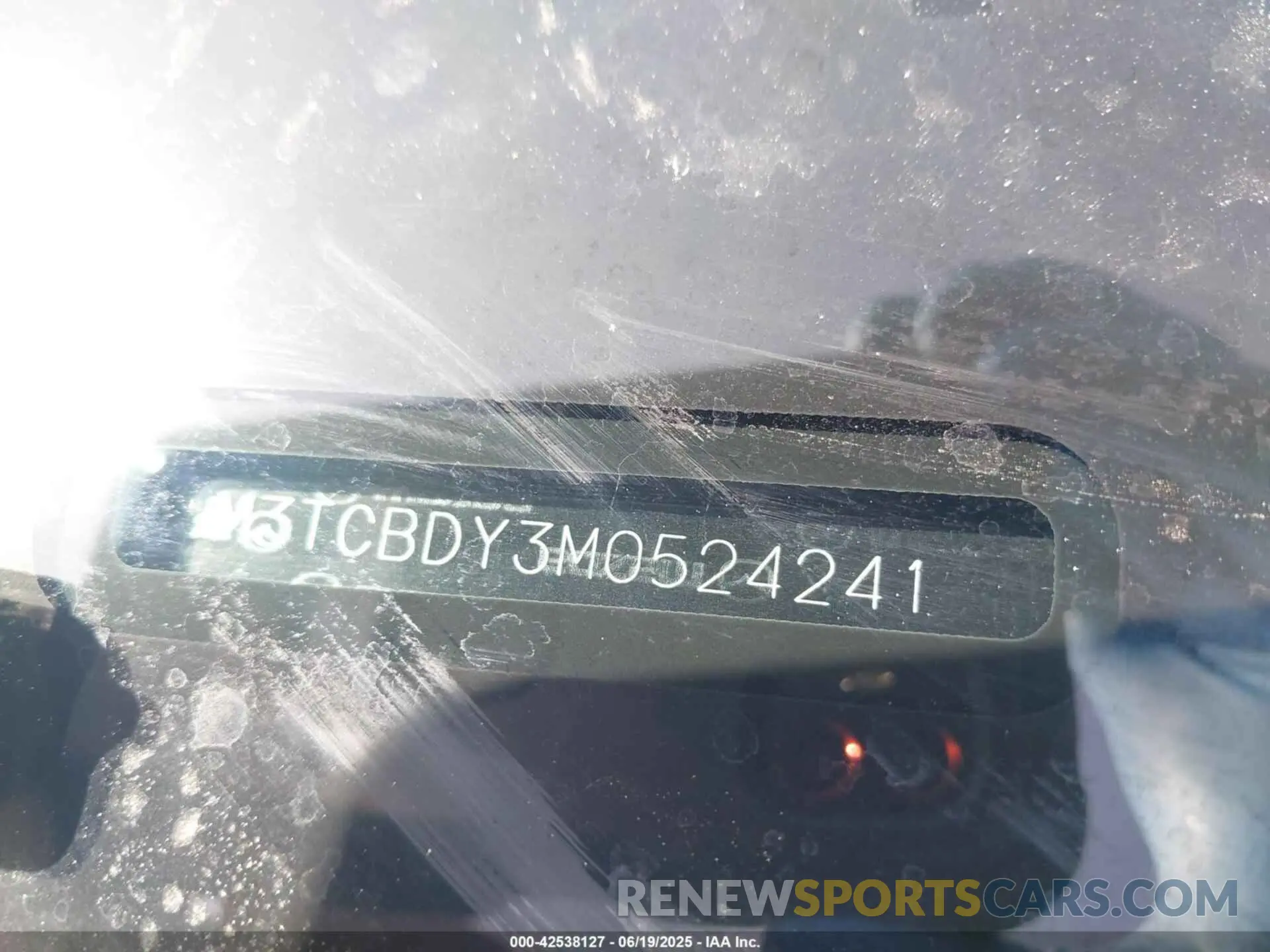 9 Photograph of a damaged car JM3TCBDY3M0524241 MAZDA CX-9 2021