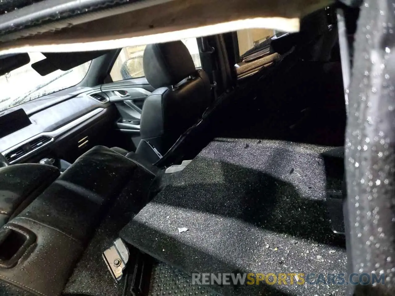 11 Photograph of a damaged car JM3TCBDY4M0504158 MAZDA CX-9 2021