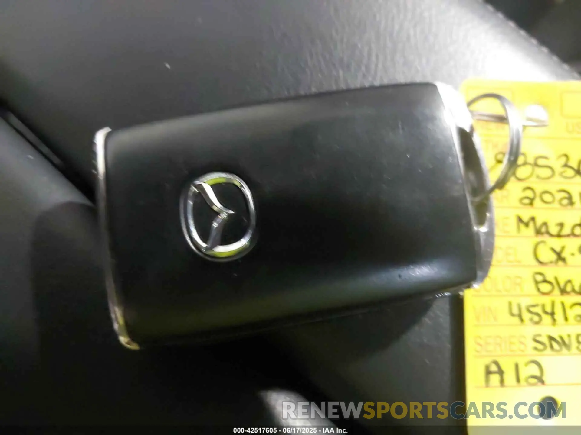 11 Photograph of a damaged car JM3TCBDY6M0454122 MAZDA CX-9 2021