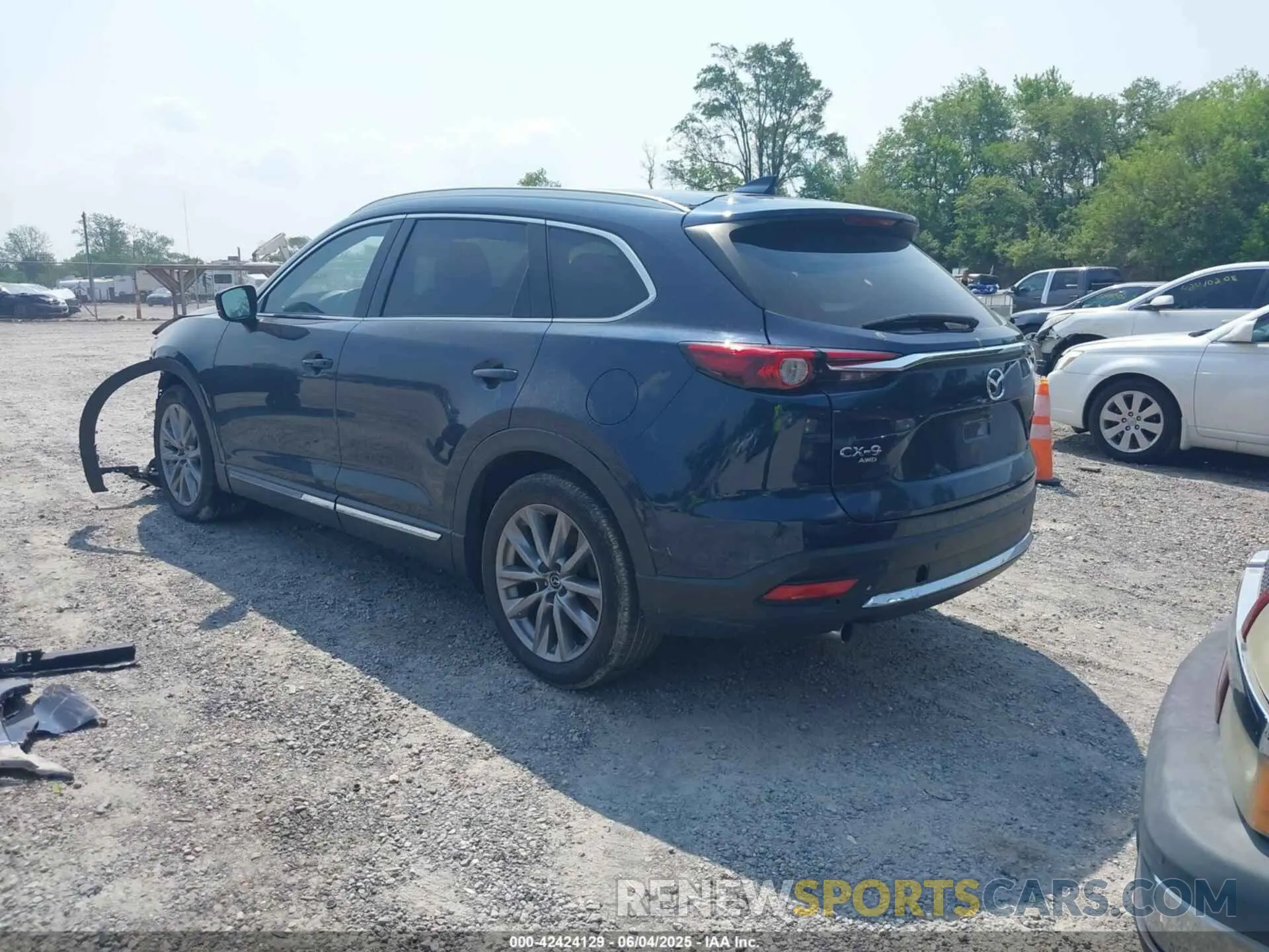 3 Photograph of a damaged car JM3TCBDY7M0536005 MAZDA CX-9 2021
