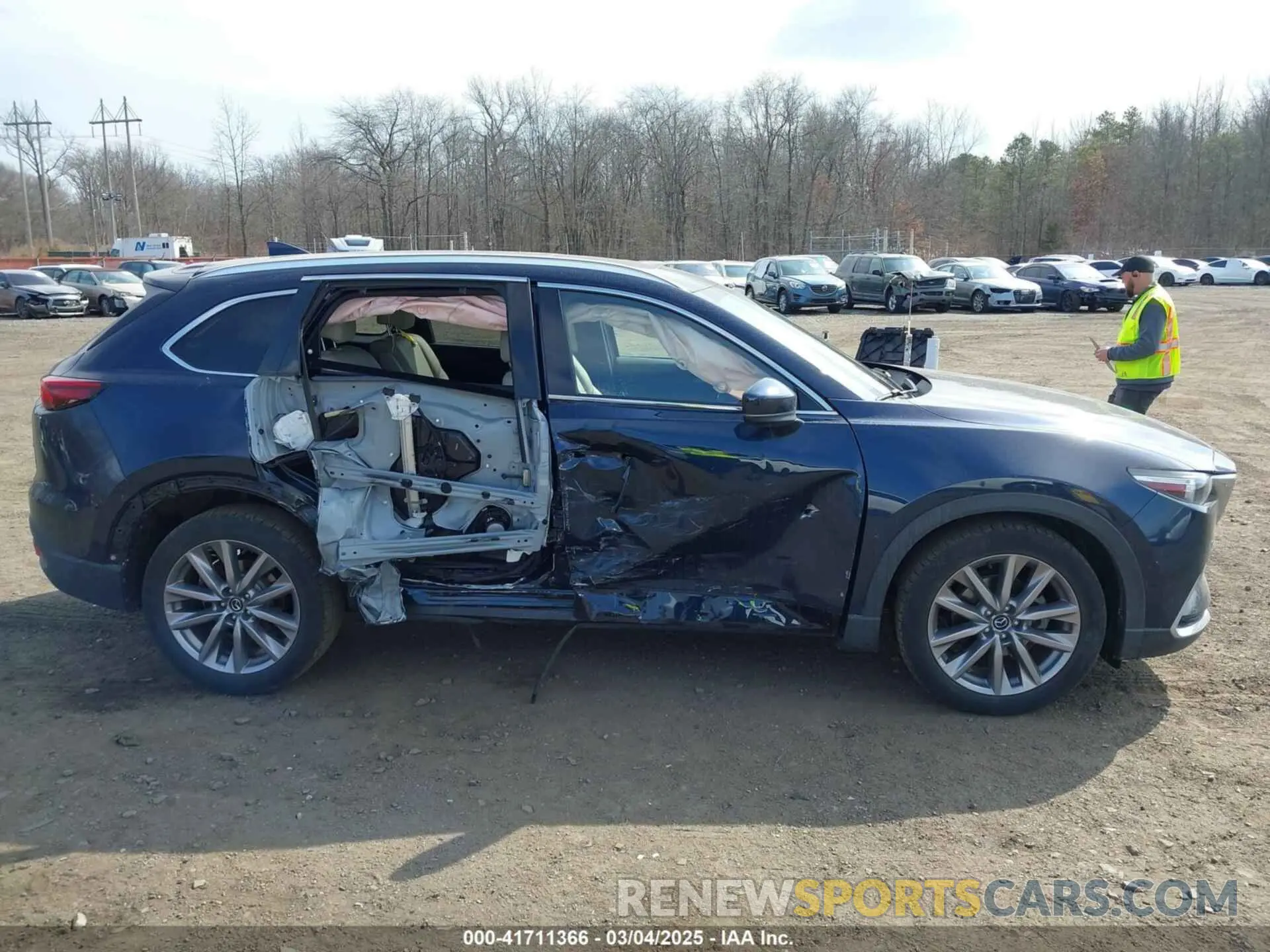 13 Photograph of a damaged car JM3TCBDY7M0540359 MAZDA CX-9 2021