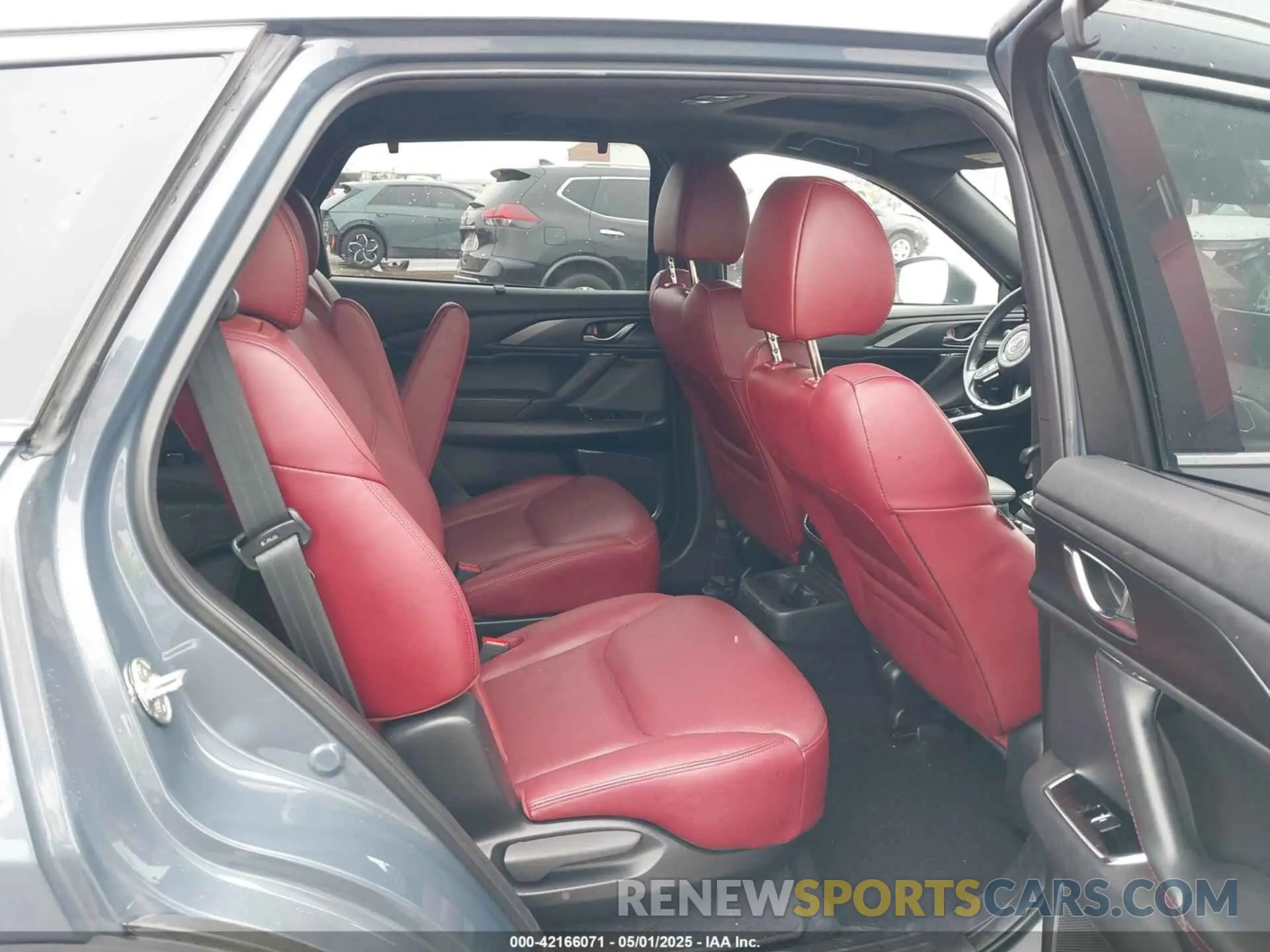 8 Photograph of a damaged car JM3TCBDY9M0534966 MAZDA CX-9 2021