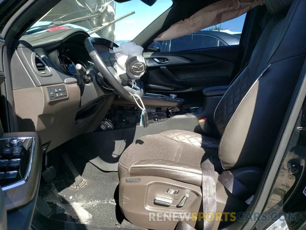 7 Photograph of a damaged car JM3TCBEY5M0535353 MAZDA CX-9 2021