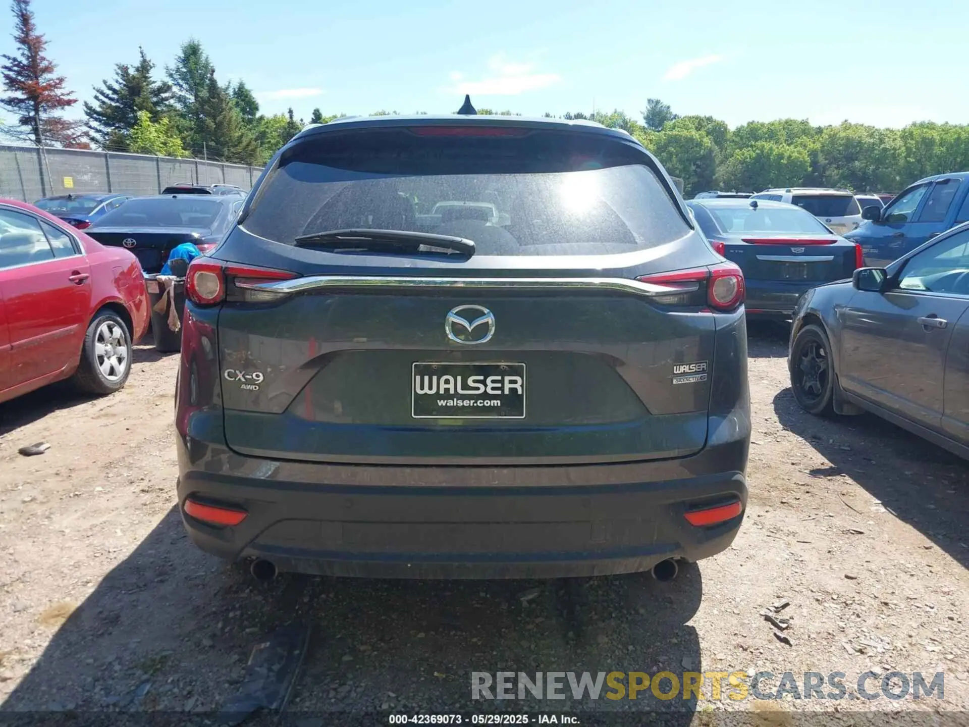 16 Photograph of a damaged car JM3TCBAY2N0611876 MAZDA CX-9 2022