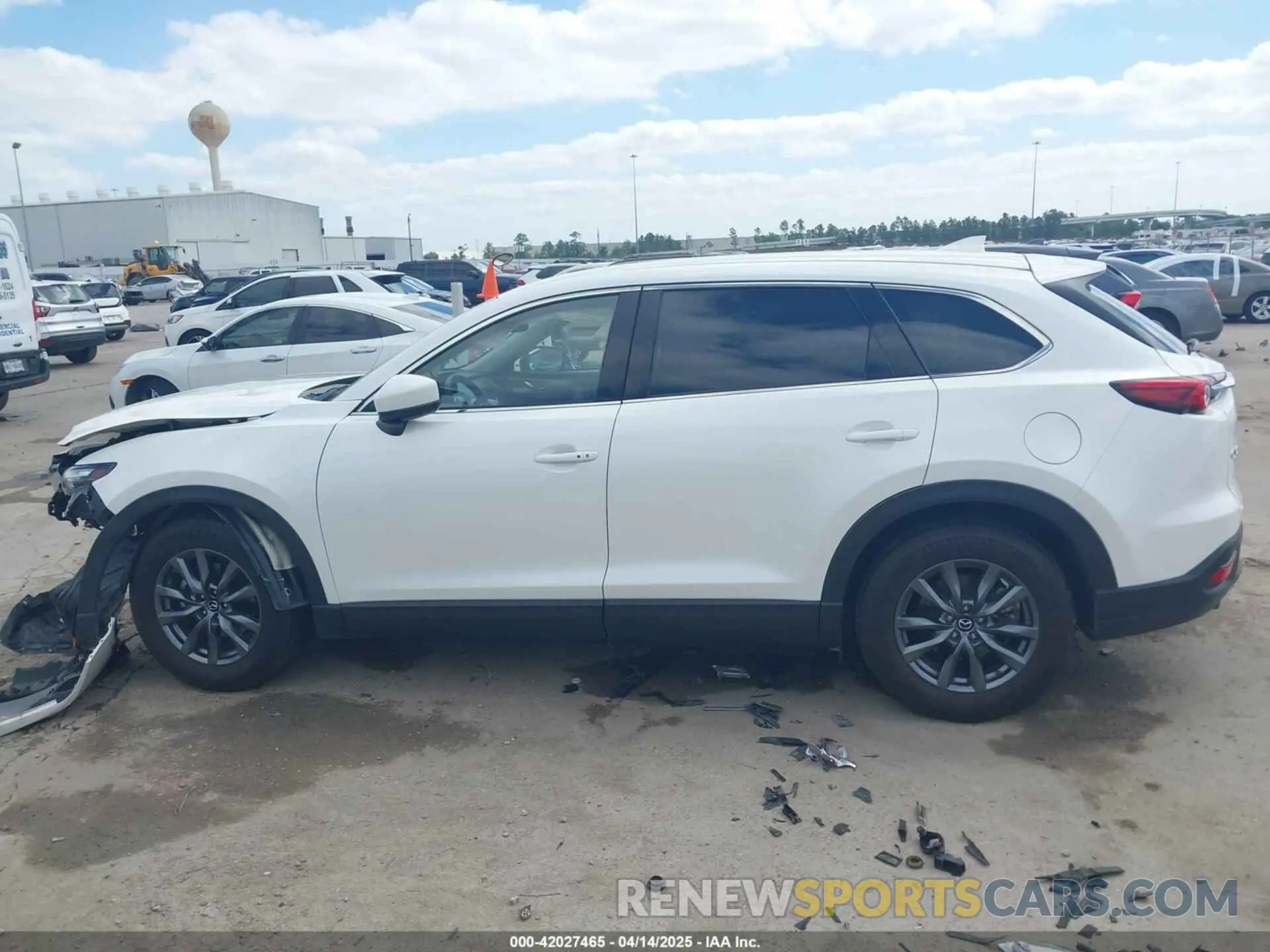 14 Photograph of a damaged car JM3TCBCY0N0608052 MAZDA CX-9 2022
