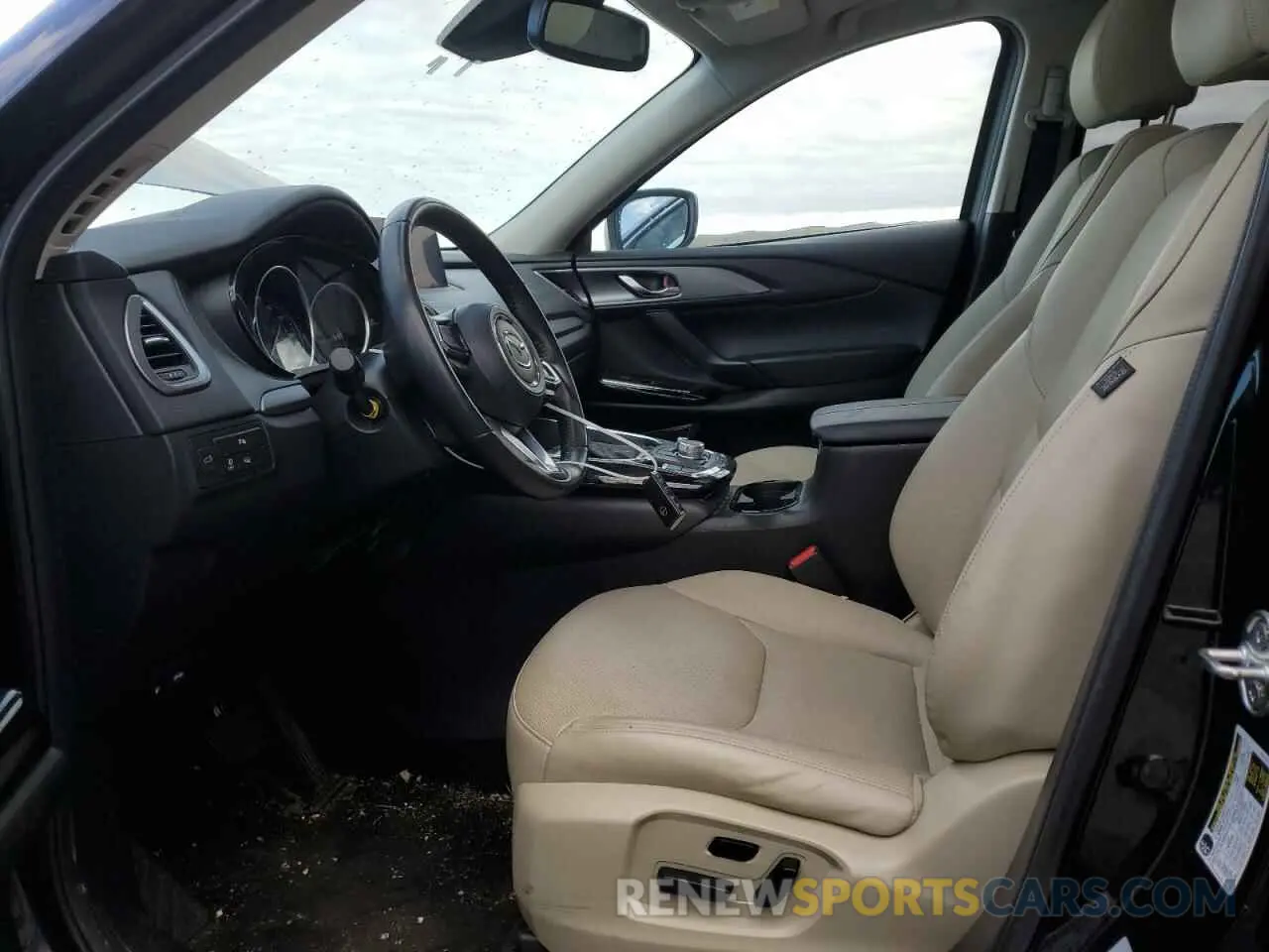 7 Photograph of a damaged car JM3TCBCY0N0609332 MAZDA CX-9 2022