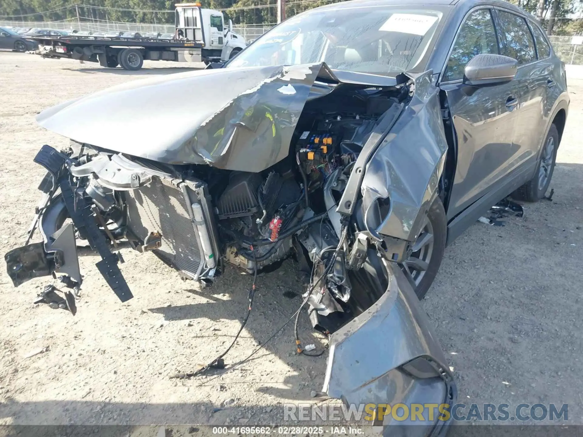 6 Photograph of a damaged car JM3TCBCY2N0600700 MAZDA CX-9 2022