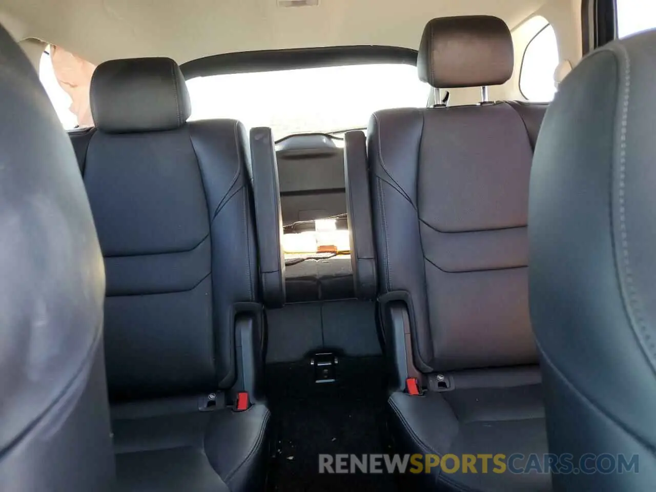 10 Photograph of a damaged car JM3TCBCY3N0624181 MAZDA CX-9 2022