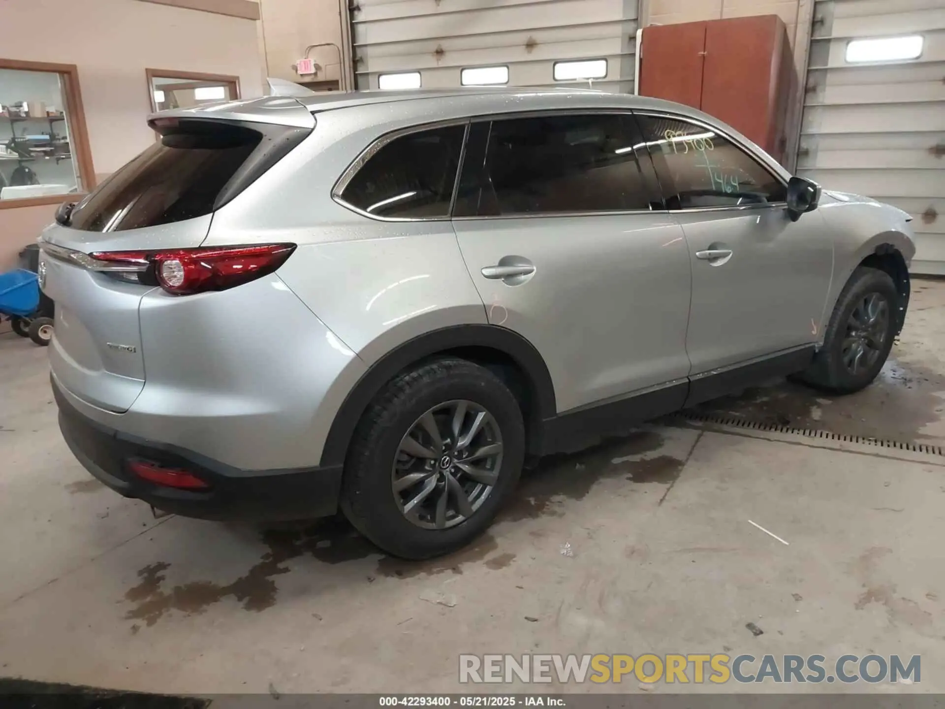 4 Photograph of a damaged car JM3TCBCY4N0603145 MAZDA CX-9 2022