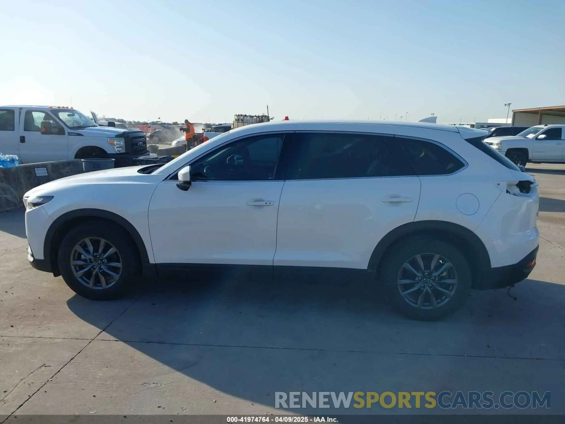 15 Photograph of a damaged car JM3TCBCY5N0627700 MAZDA CX-9 2022