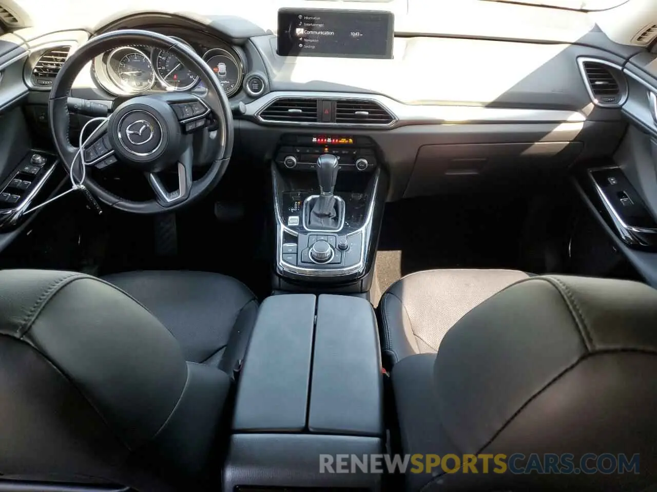 8 Photograph of a damaged car JM3TCBCY5N0627731 MAZDA CX-9 2022