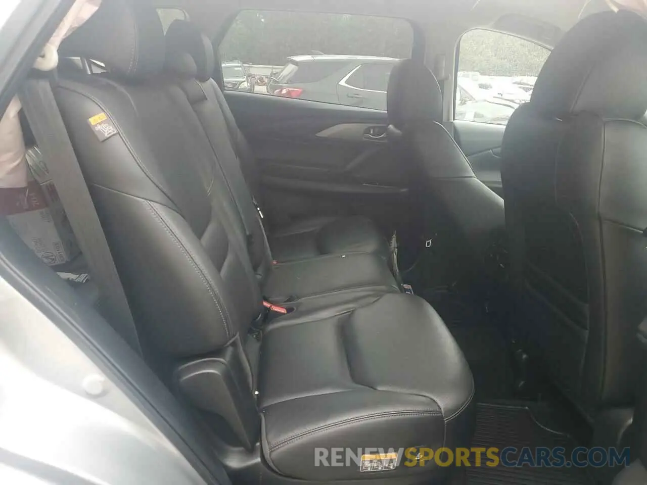 11 Photograph of a damaged car JM3TCBCY6N0607357 MAZDA CX-9 2022