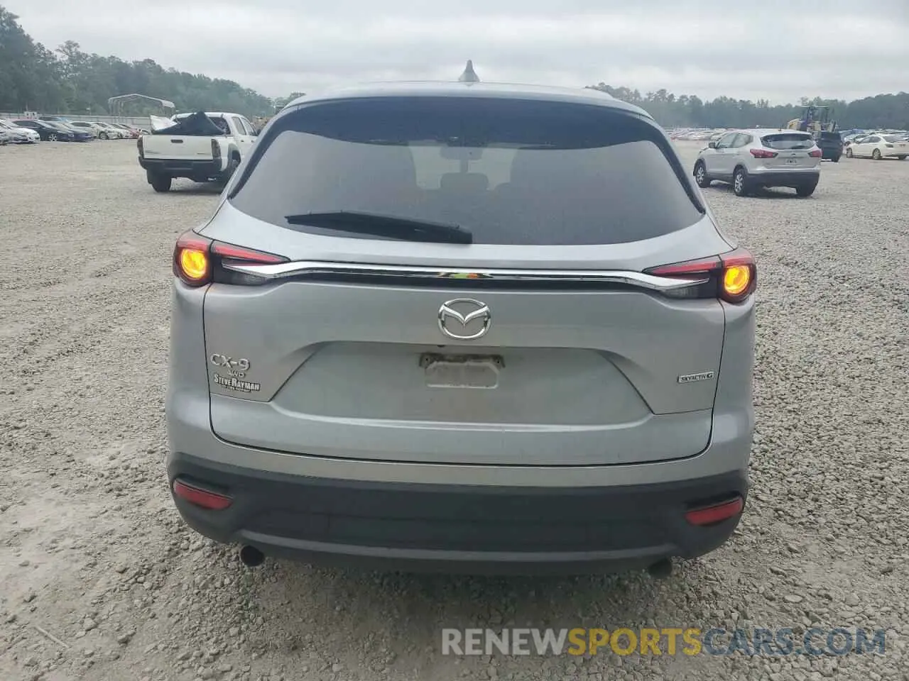 6 Photograph of a damaged car JM3TCBCY6N0607357 MAZDA CX-9 2022
