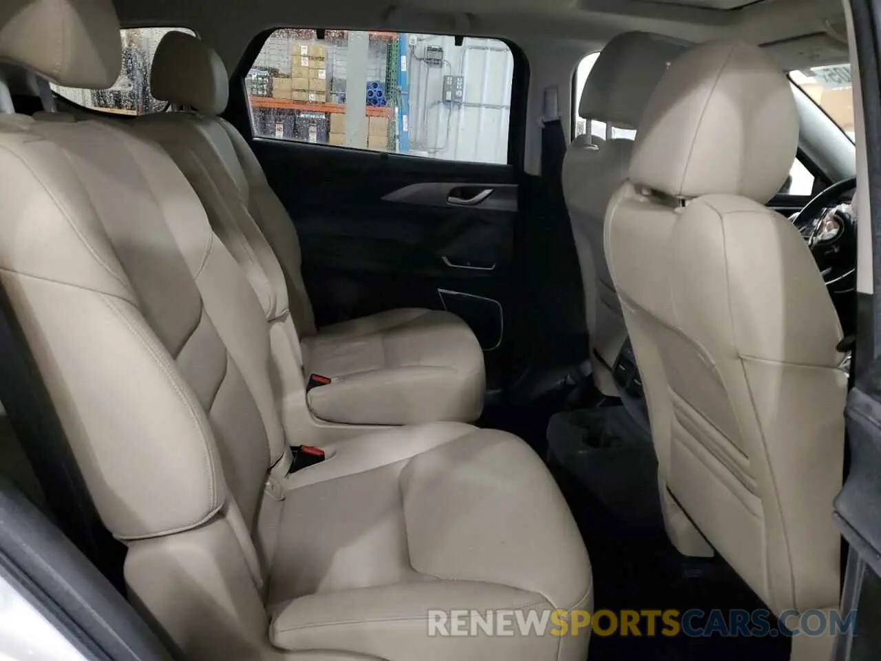 11 Photograph of a damaged car JM3TCBCY6N0622621 MAZDA CX-9 2022