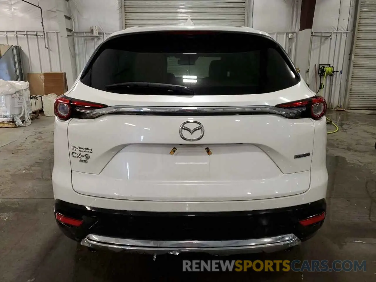 6 Photograph of a damaged car JM3TCBCY6N0622621 MAZDA CX-9 2022